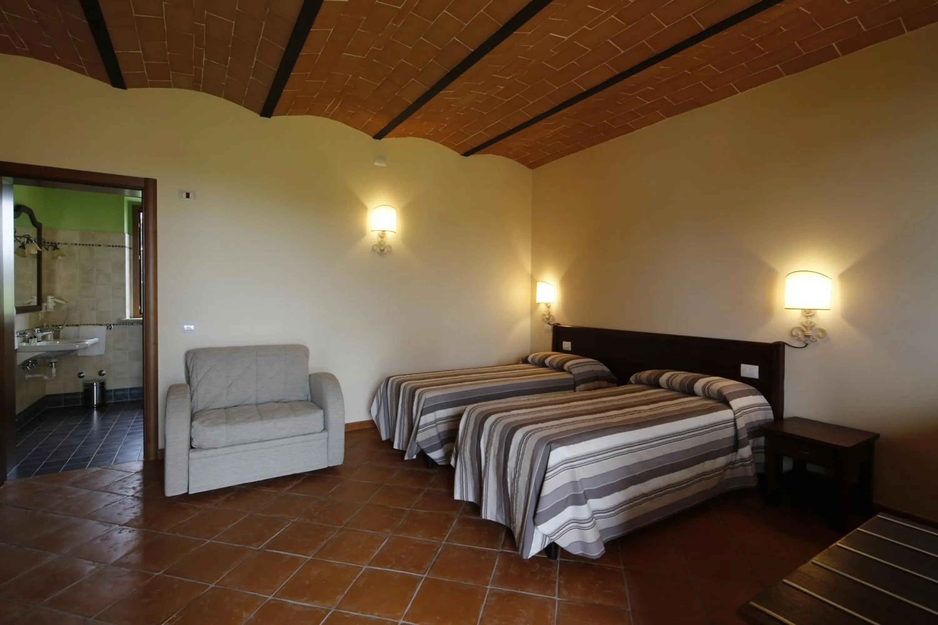Bedroom, Bed in Agriturismo Poggio Al Tufo
