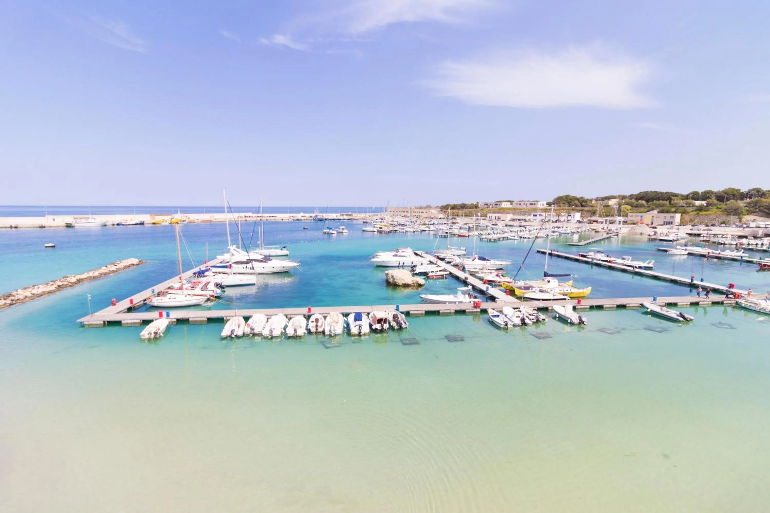 Elegant Apartment With Sea View In Otranto, Wifi, Air Conditioning And Parking