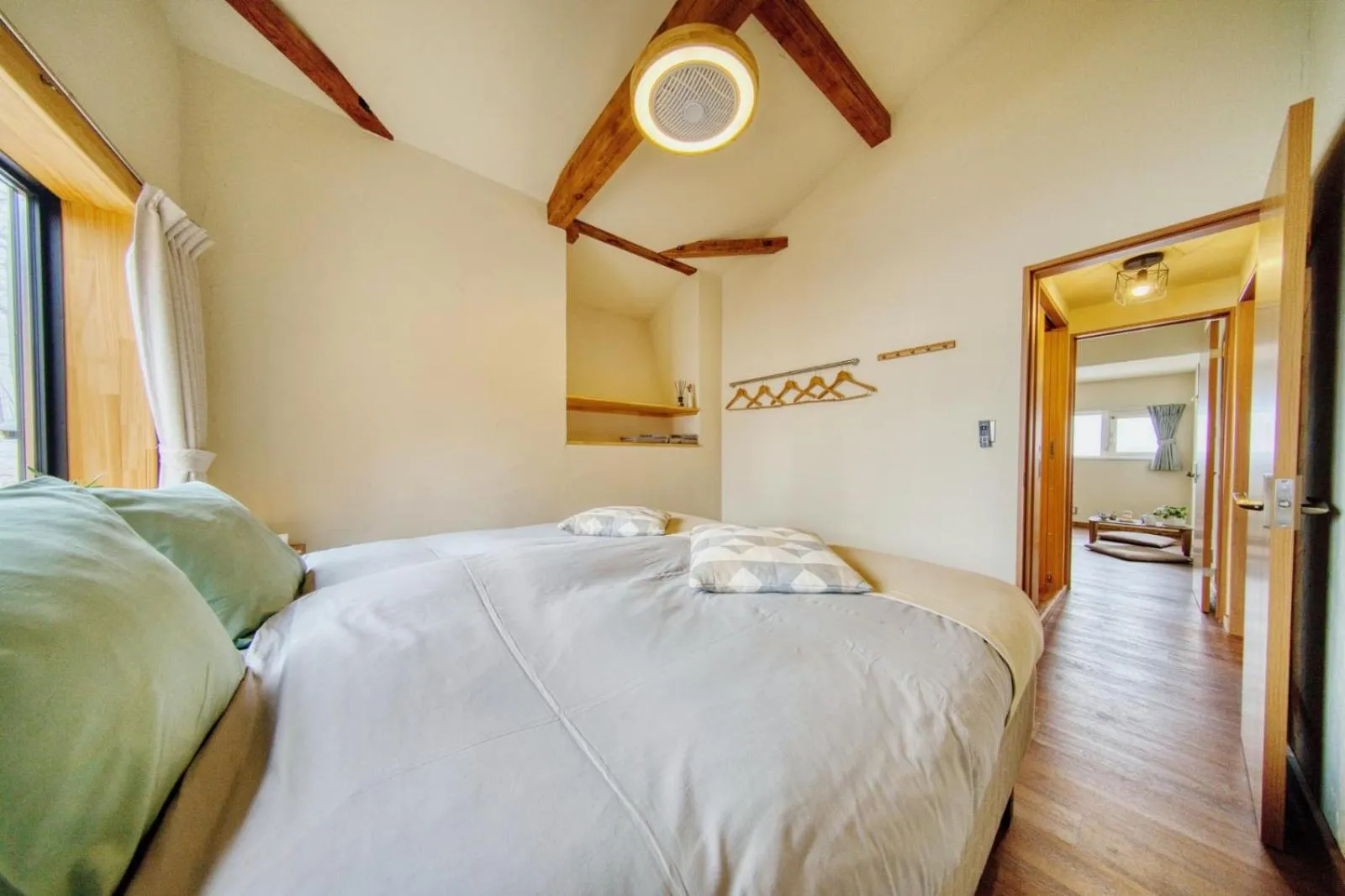 Bed in Japan Snowsports