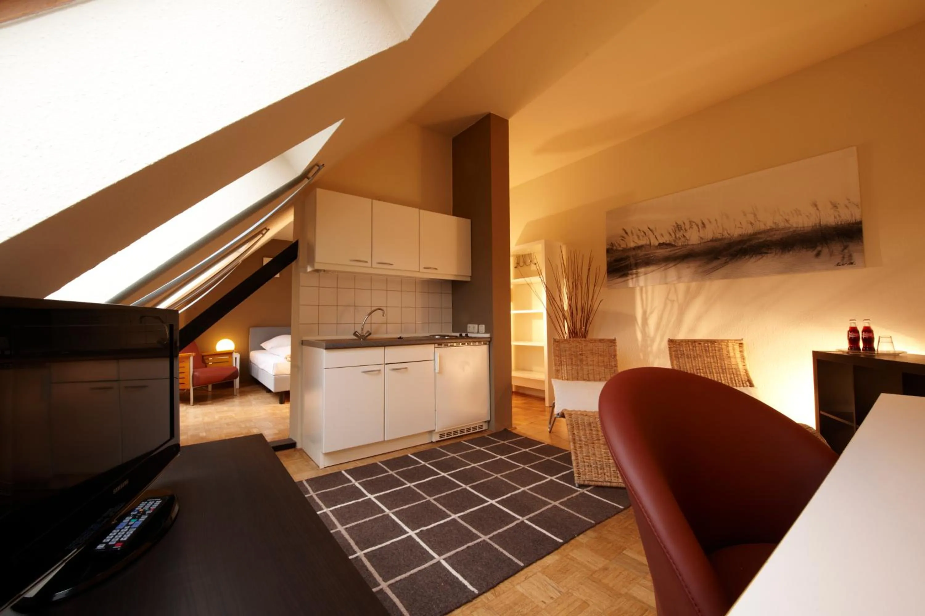 Kitchen or kitchenette in Gästeresidenz Pelikan Viertel Hannover