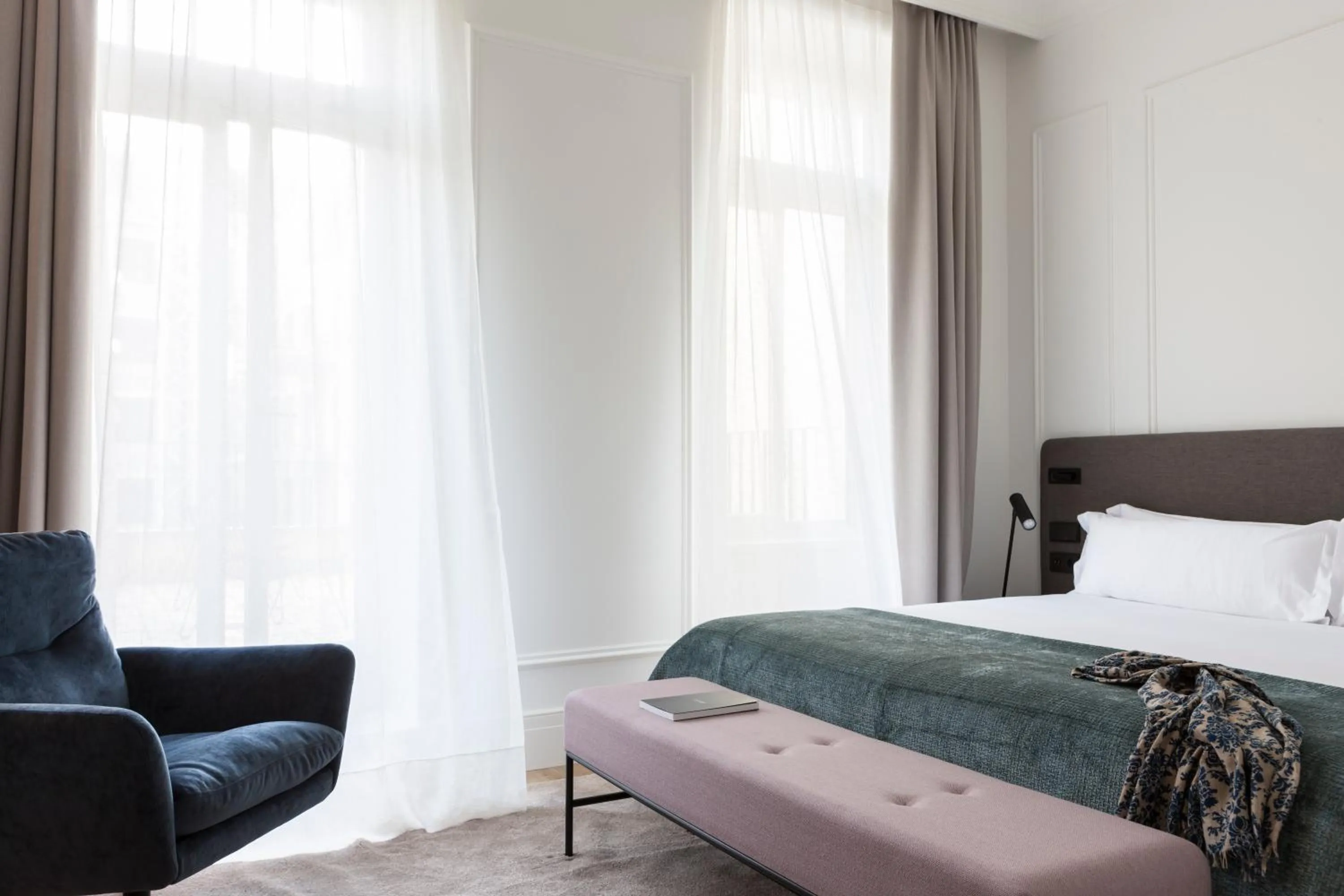 Bedroom, Bed in Kozmo Hotel Suites & Spa - Small Luxury Hotels of the World