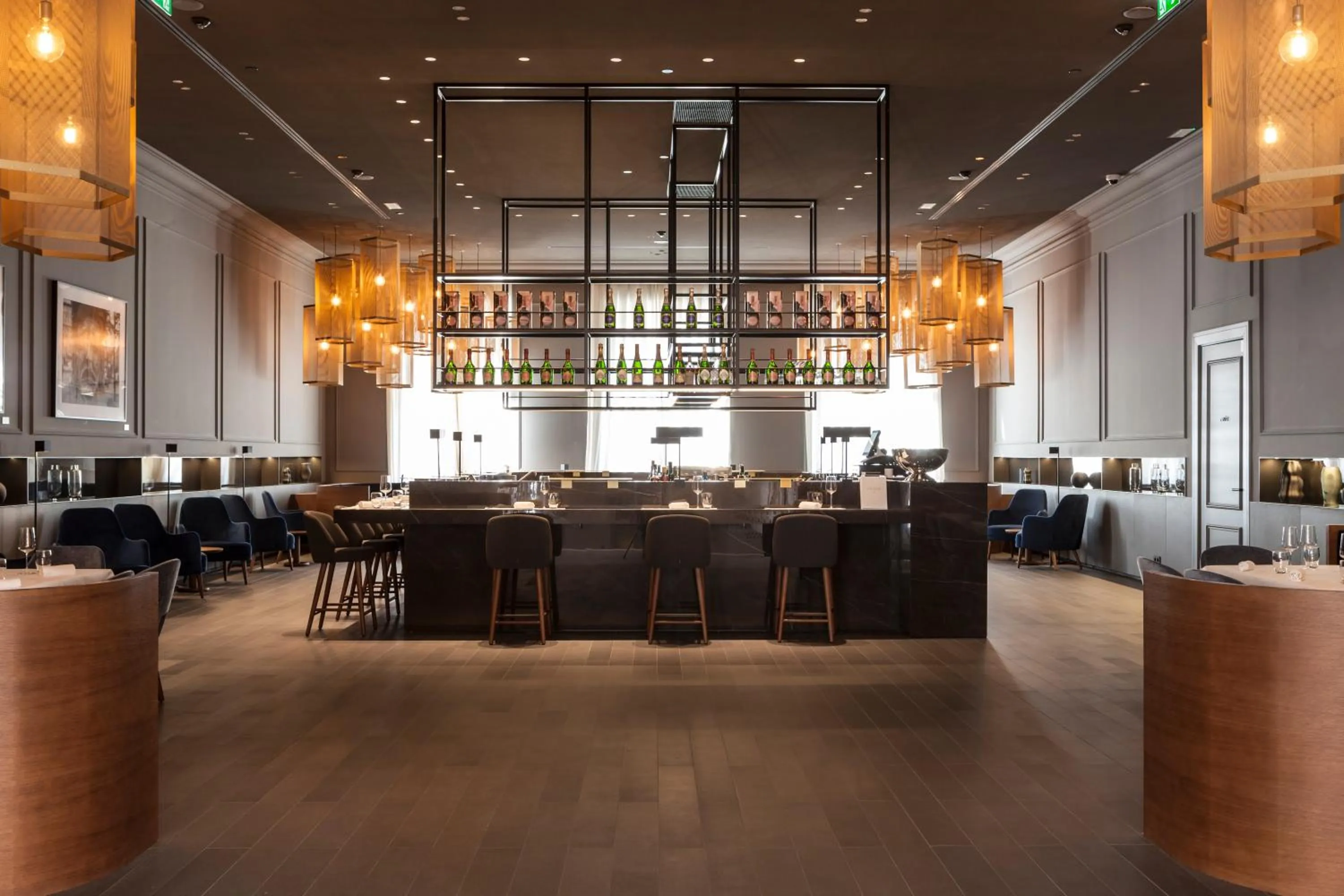 Restaurant/places to eat in Kozmo Hotel Suites & Spa - Small Luxury Hotels of the World