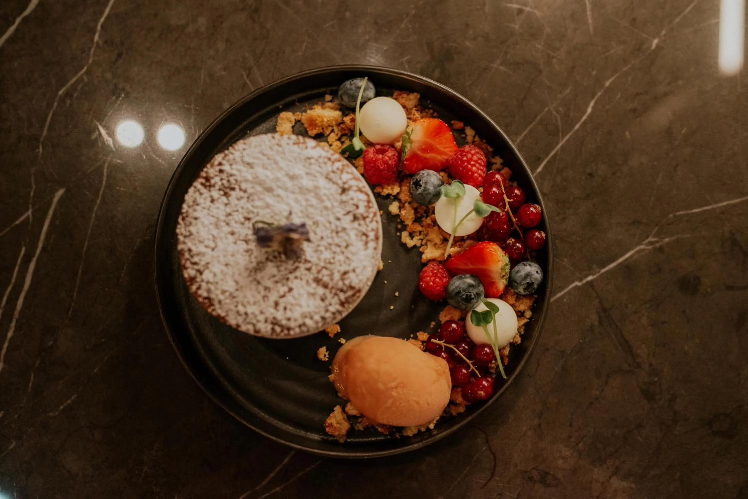 Restaurant/places to eat in Kozmo Hotel Suites & Spa - Small Luxury Hotels of the World