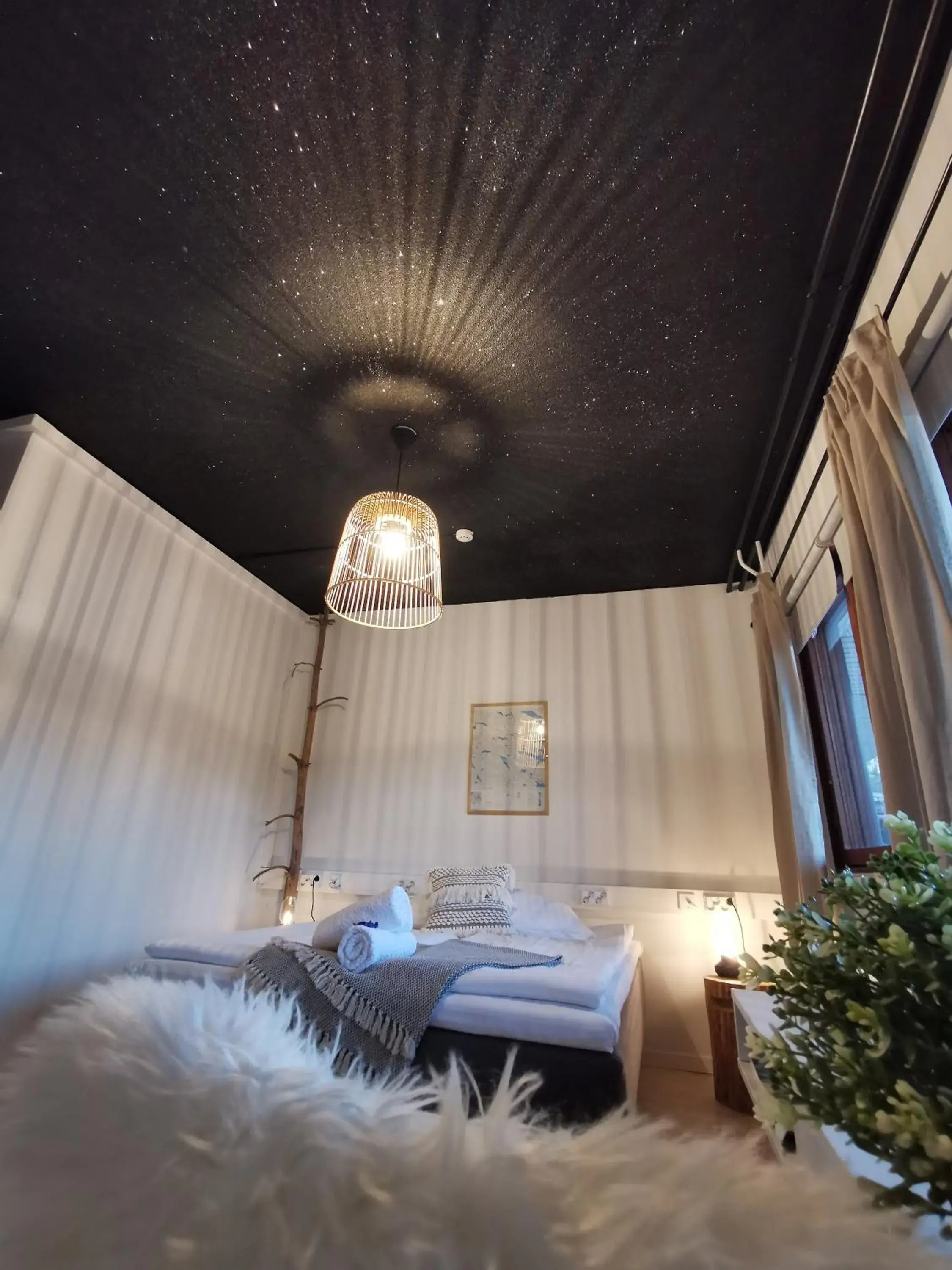 Twin Room with Garden View in Goiglo Hotel & Hostel Twin Room with Garden View in Goiglo Hotel & Hostel