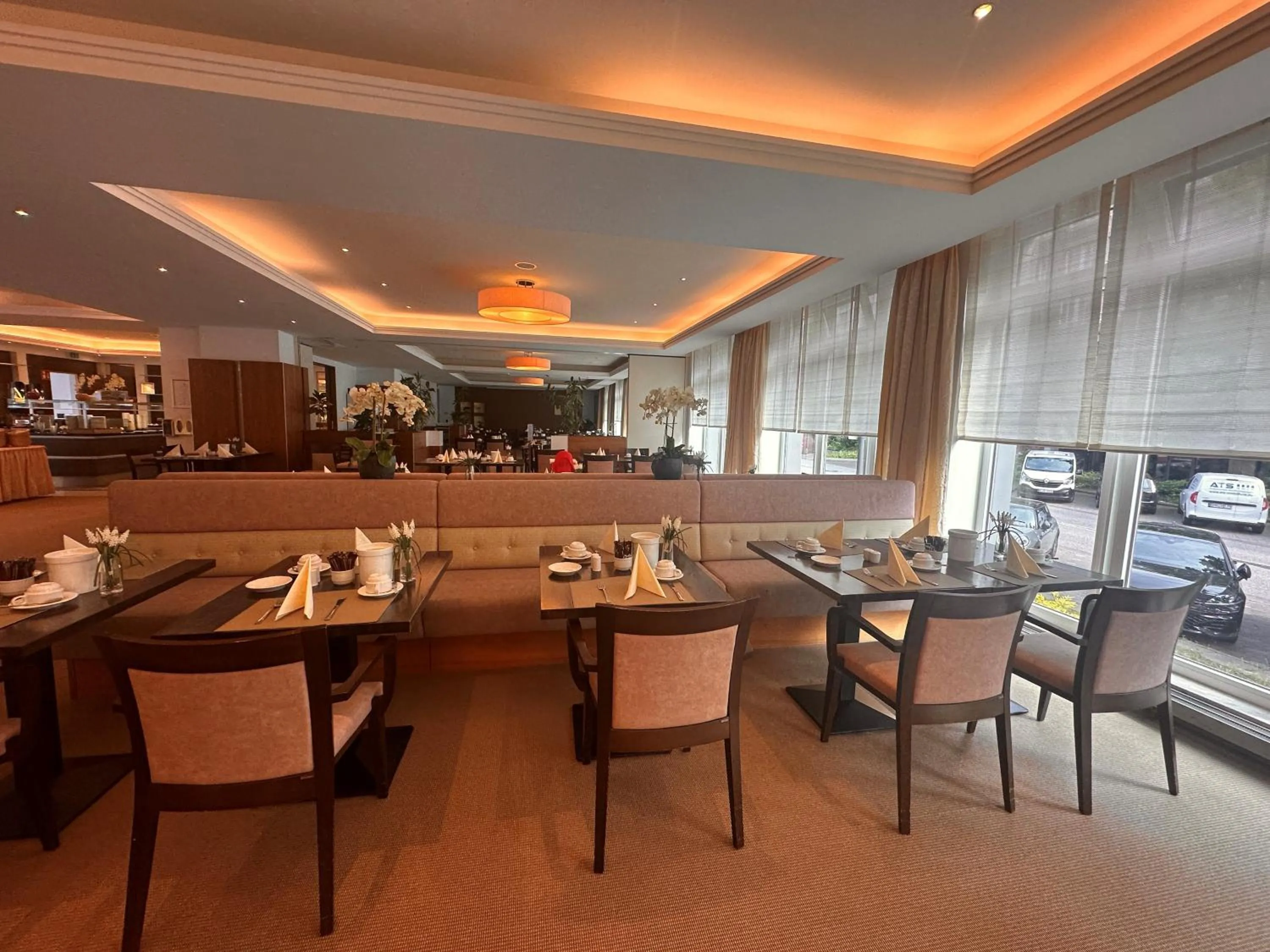 Restaurant/places to eat in Apartment-Hotel Hamburg Mitte