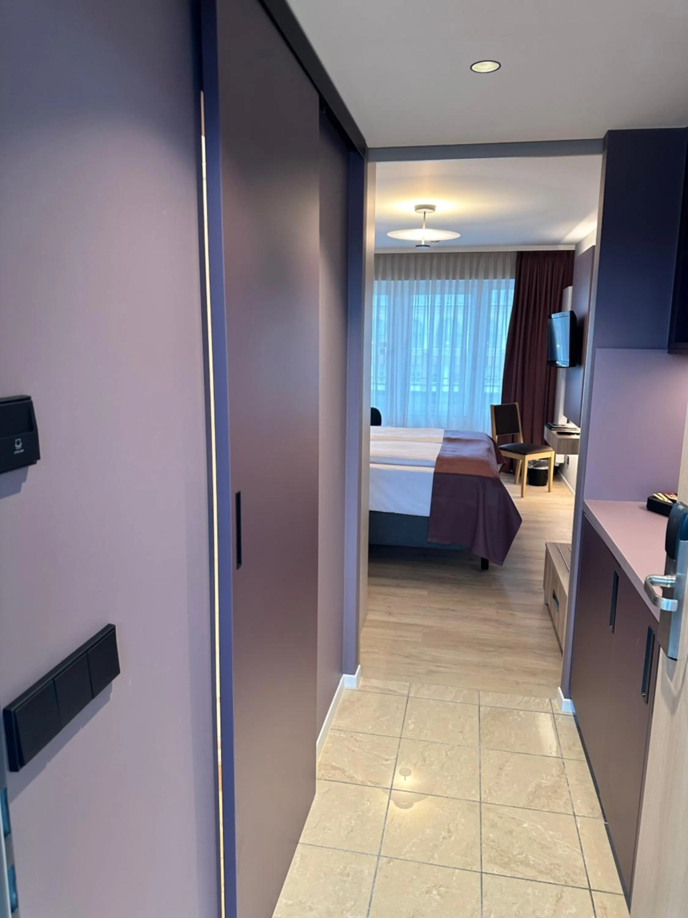 Bed in Apartment-Hotel Hamburg Mitte