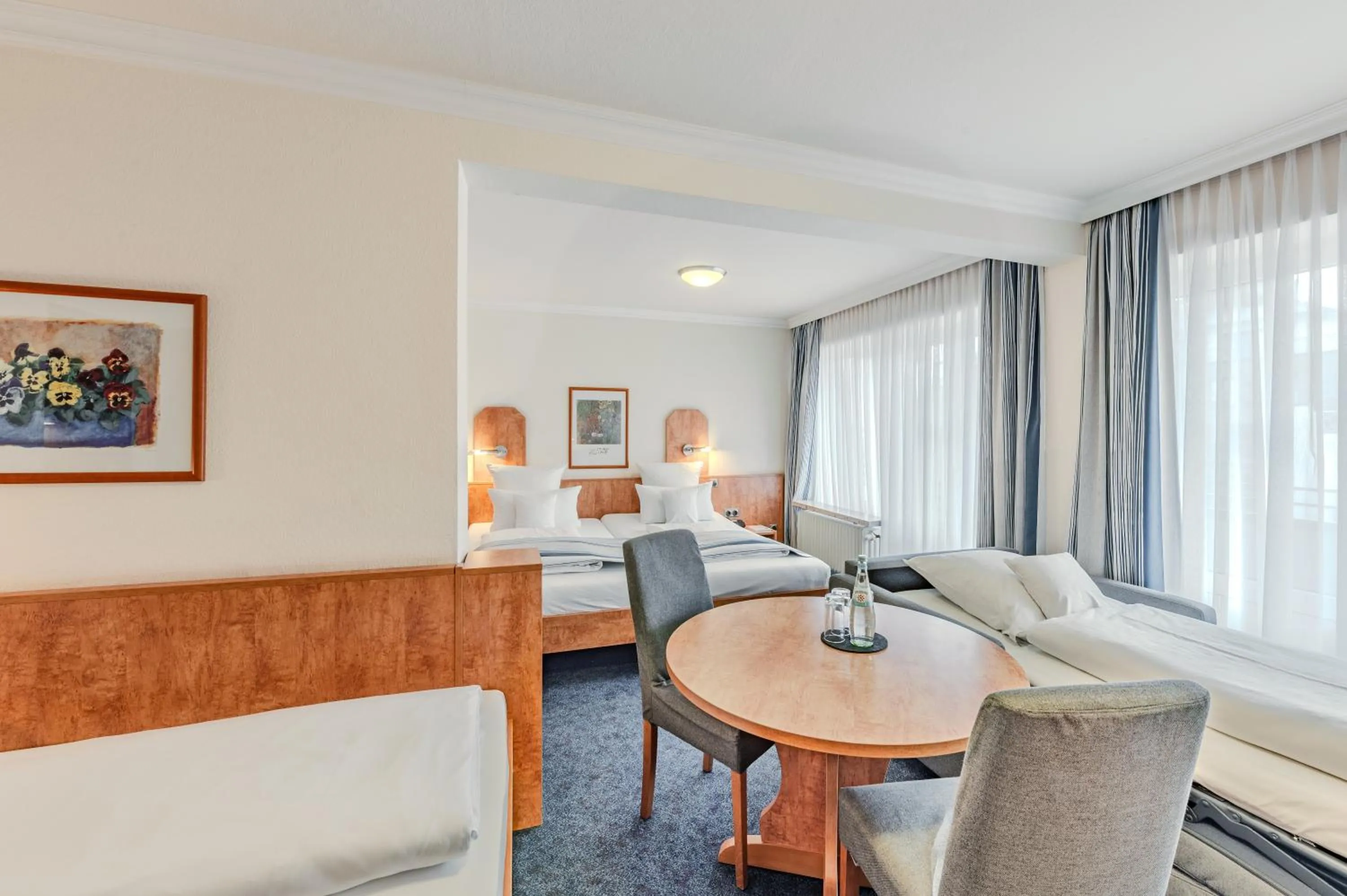 Photo of the whole room in Apartment-Hotel Hamburg Mitte