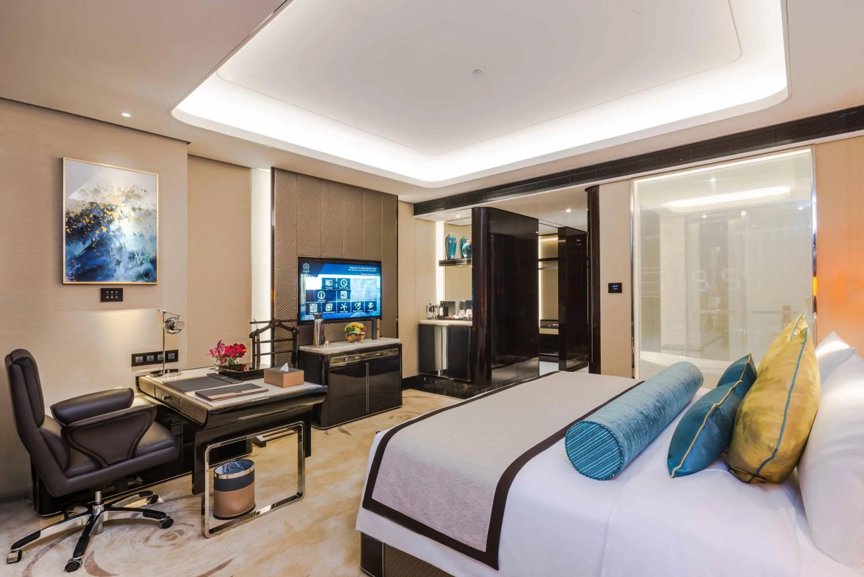 Photo of the whole room, Bed in Narcissus Al Hamra Hotel Jeddah