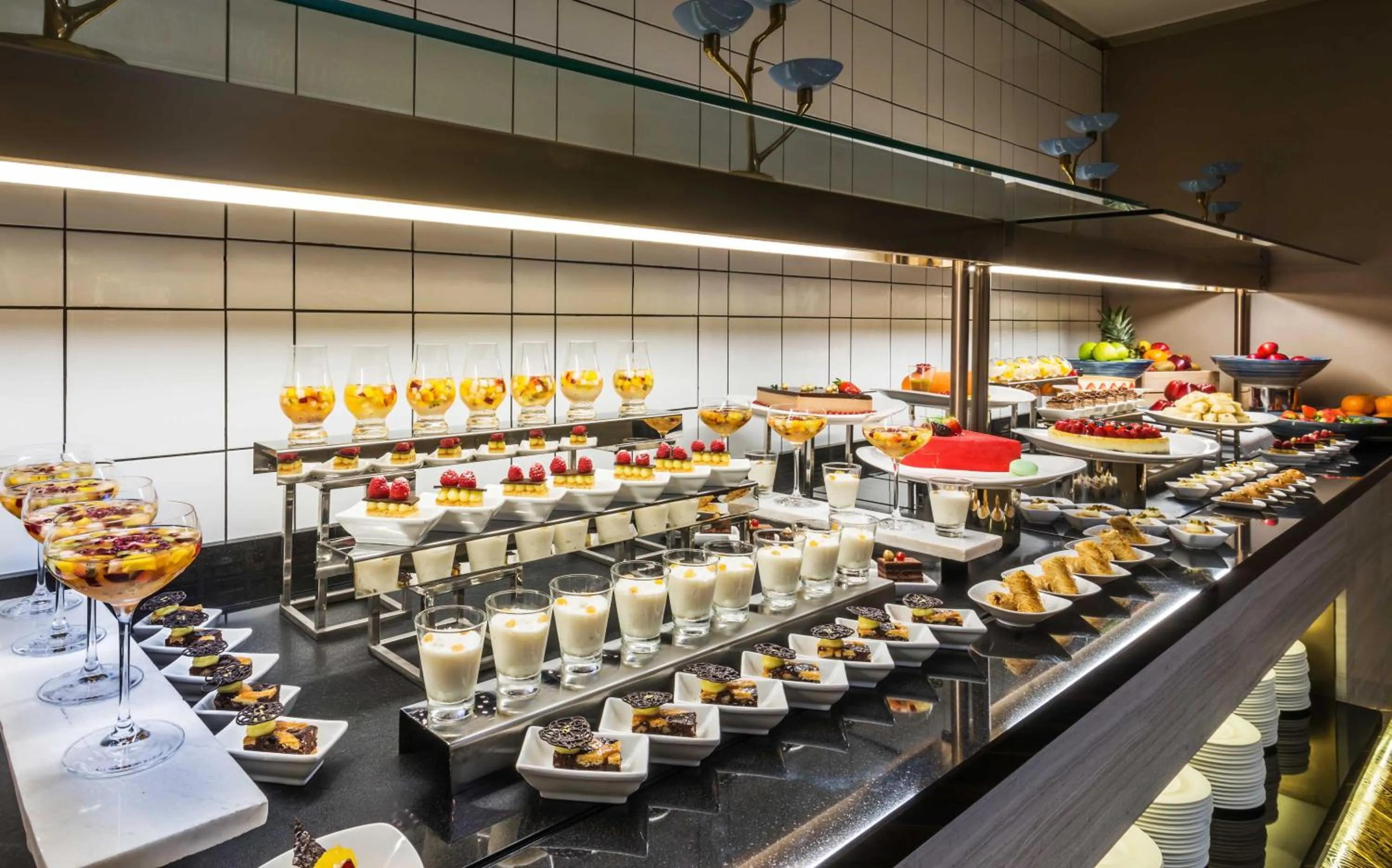 Restaurant/places to eat in Narcissus Al Hamra Hotel Jeddah