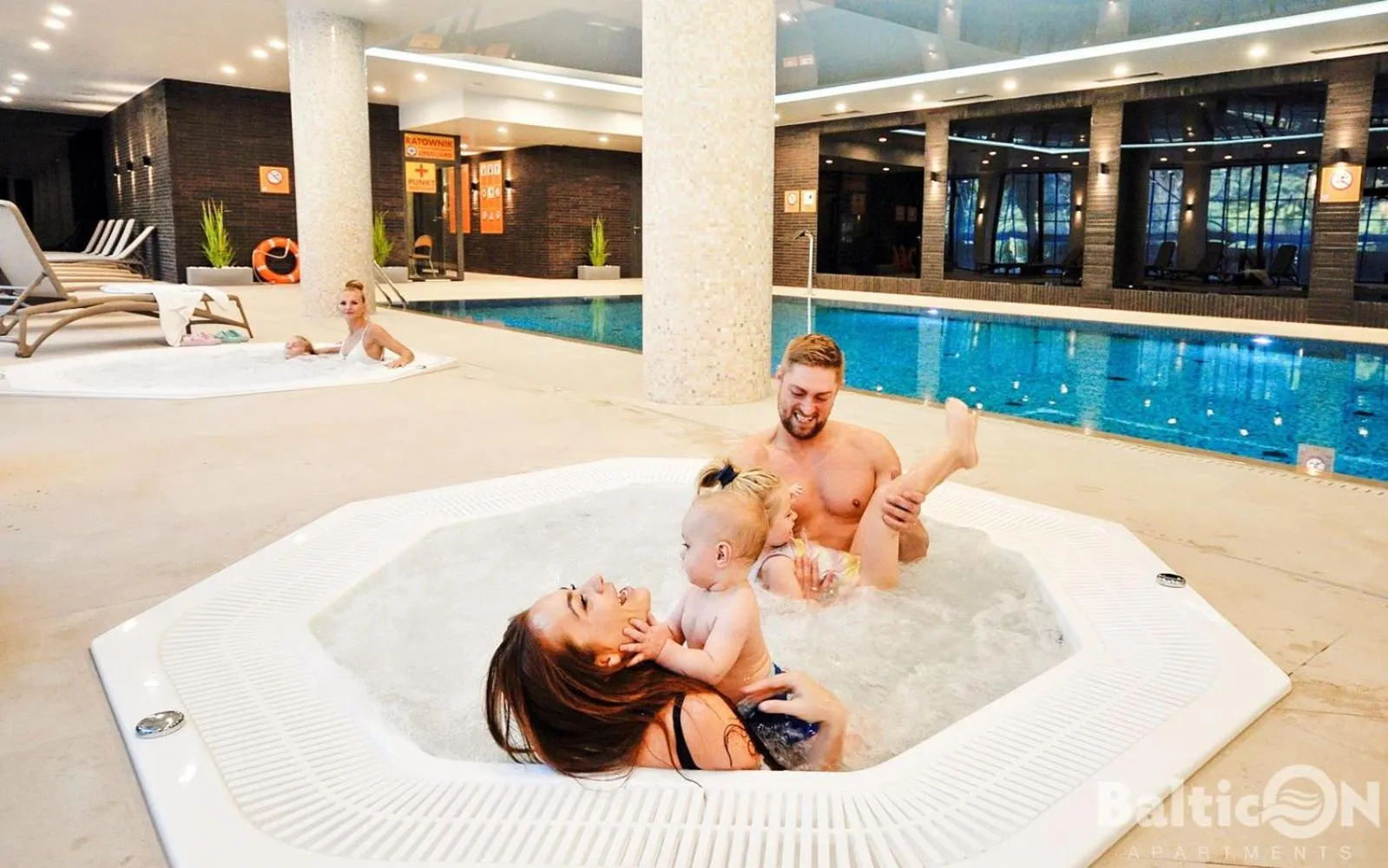 People in Apartamenty BalticON Nadmorskie Tarasy