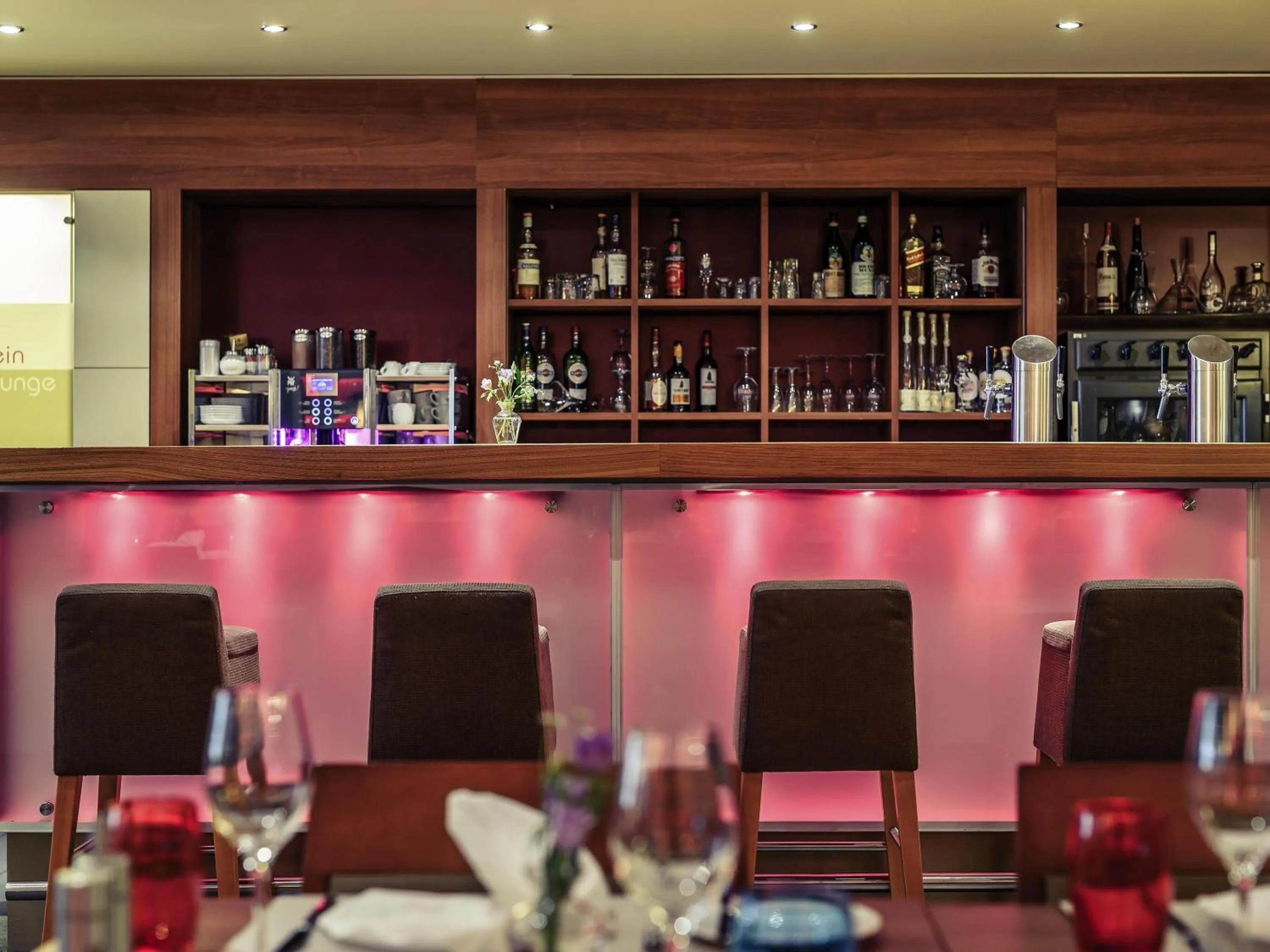 Restaurant/places to eat in Mercure Hotel Berlin City West