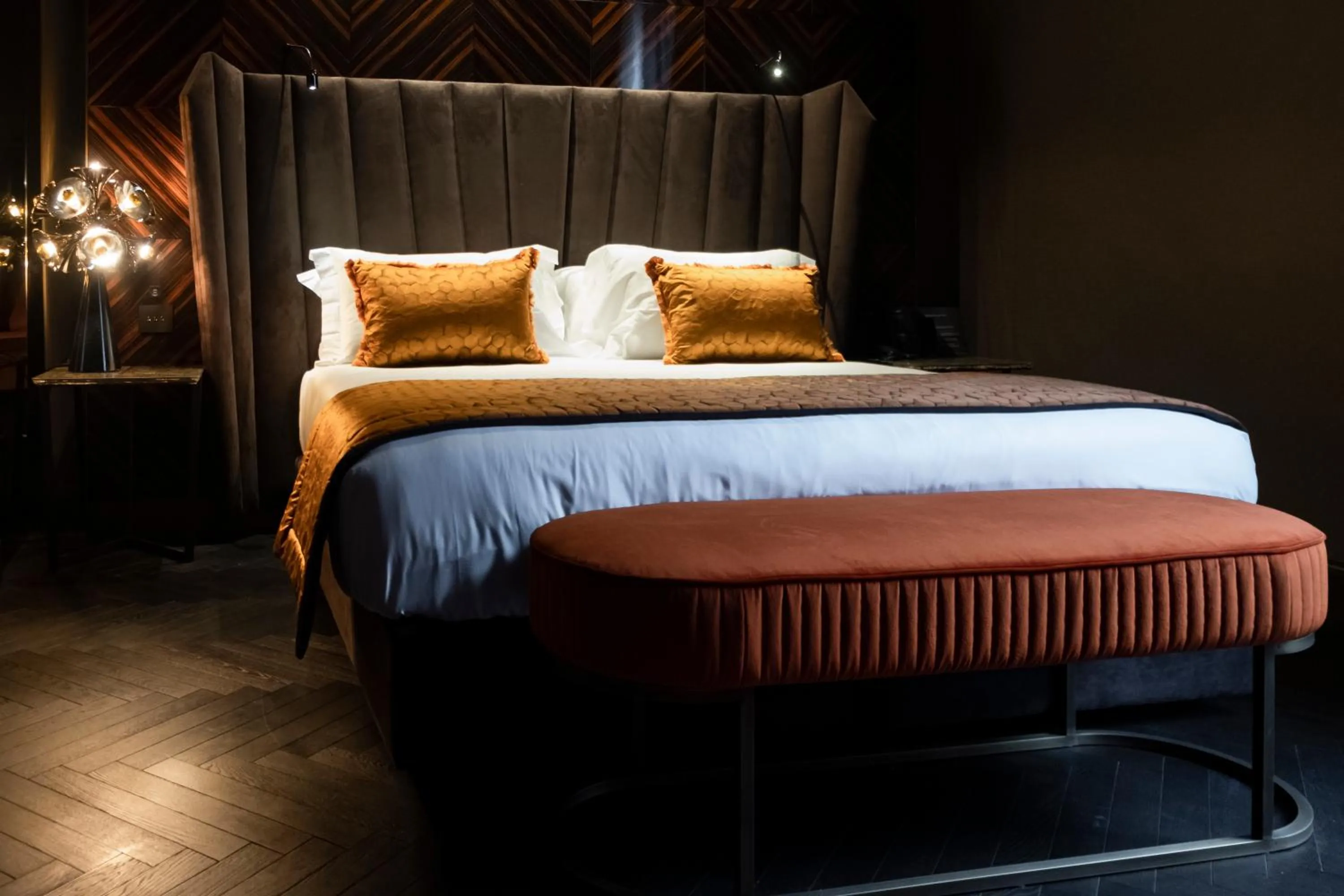 Bed in U-Visionary Roma Hotel