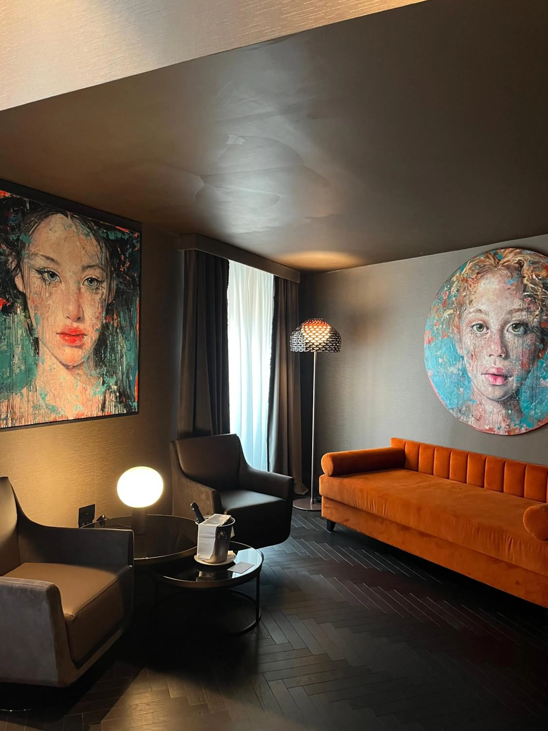 Bed in U-Visionary Roma Hotel