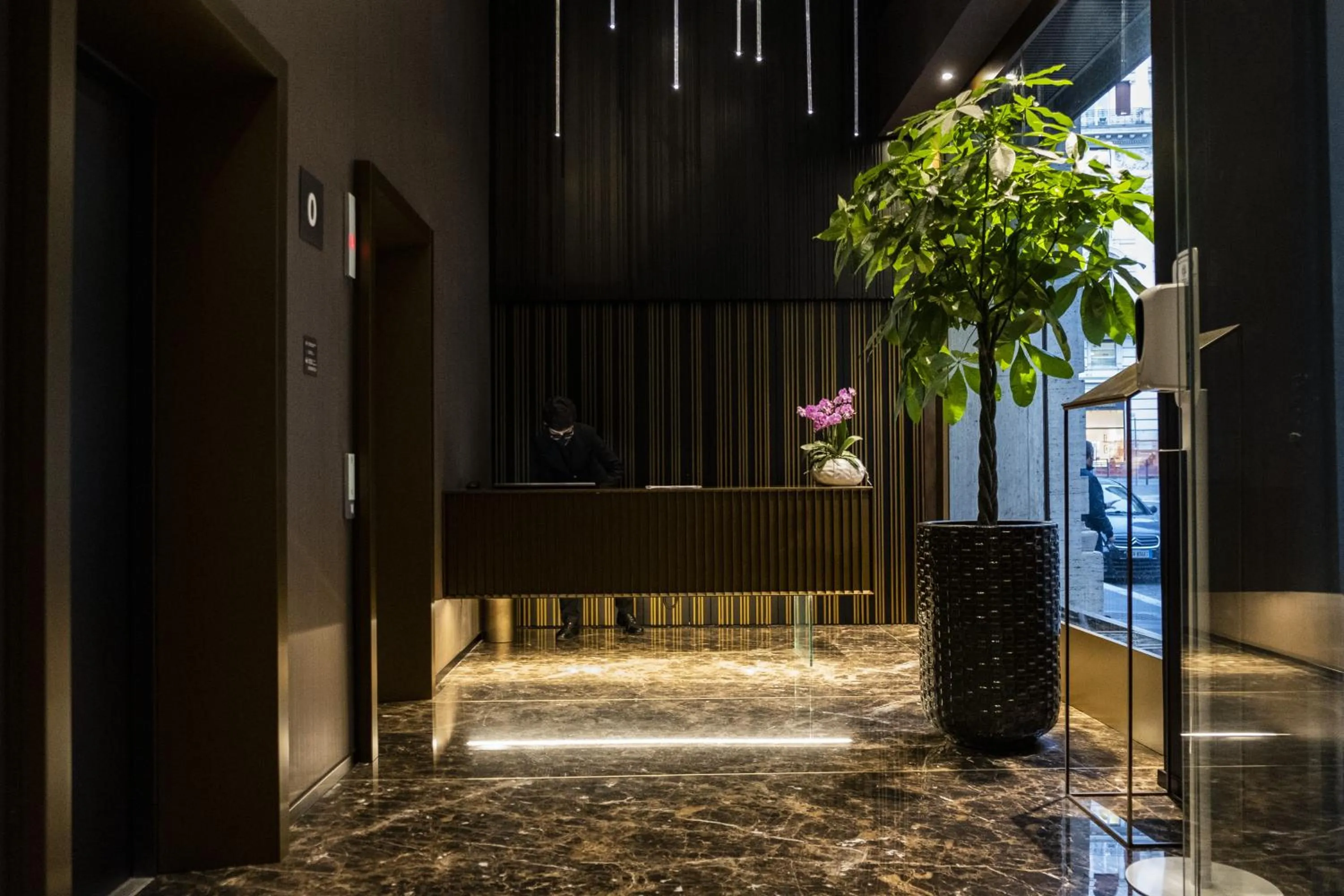 Lobby or reception in U-Visionary Roma Hotel