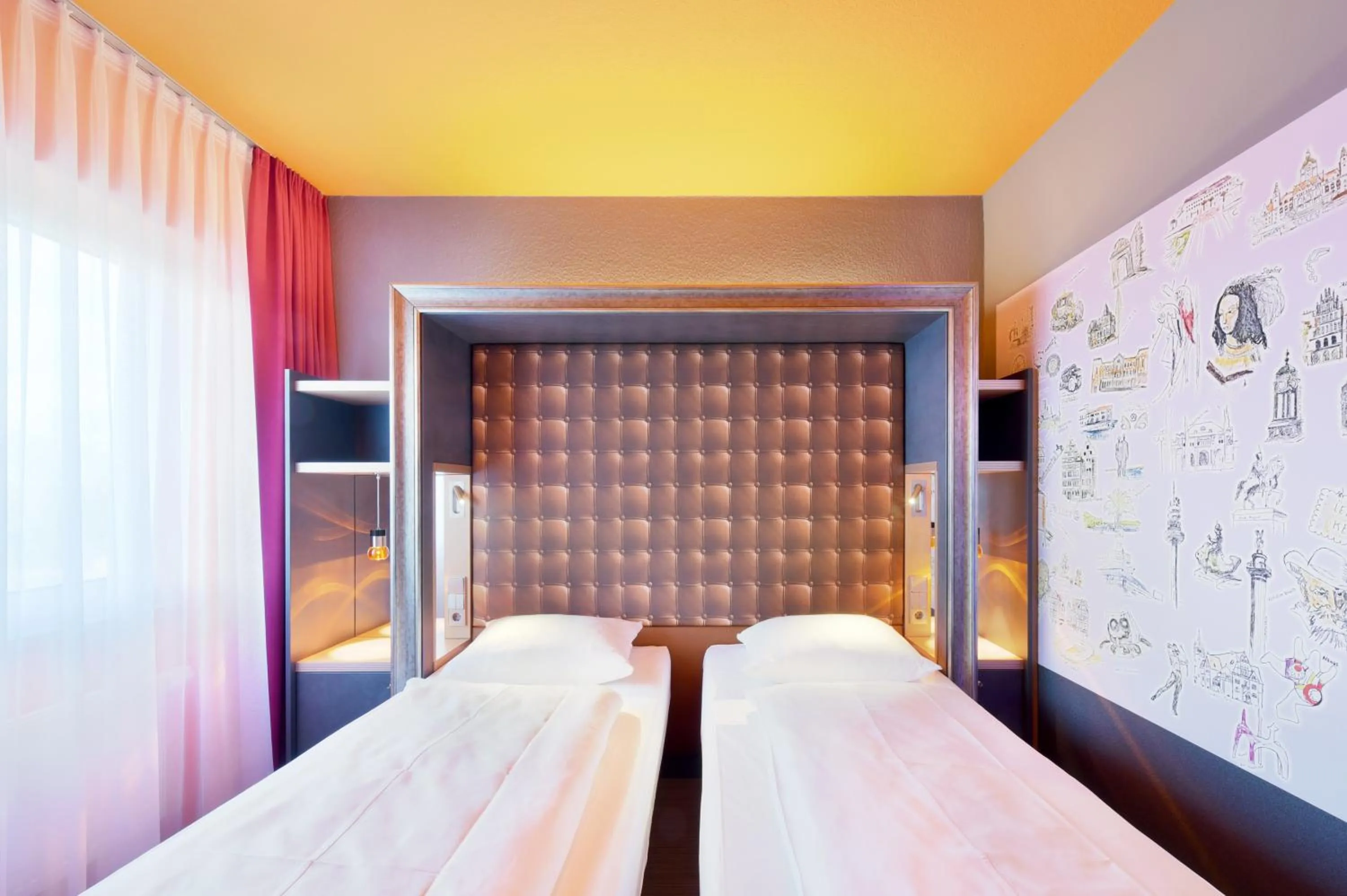 Twin Room in Designhotel + CongressCentrum Wienecke XI.