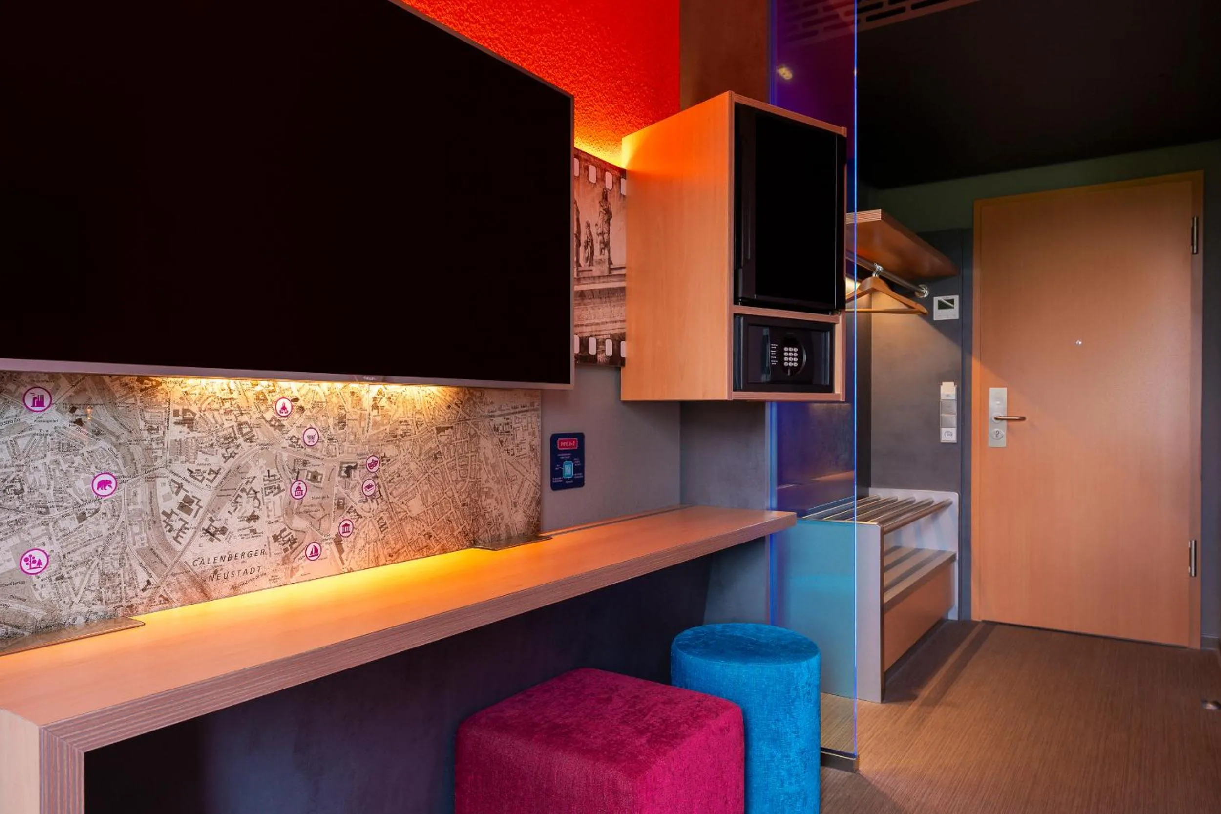 TV and multimedia in Designhotel + CongressCentrum Wienecke XI.