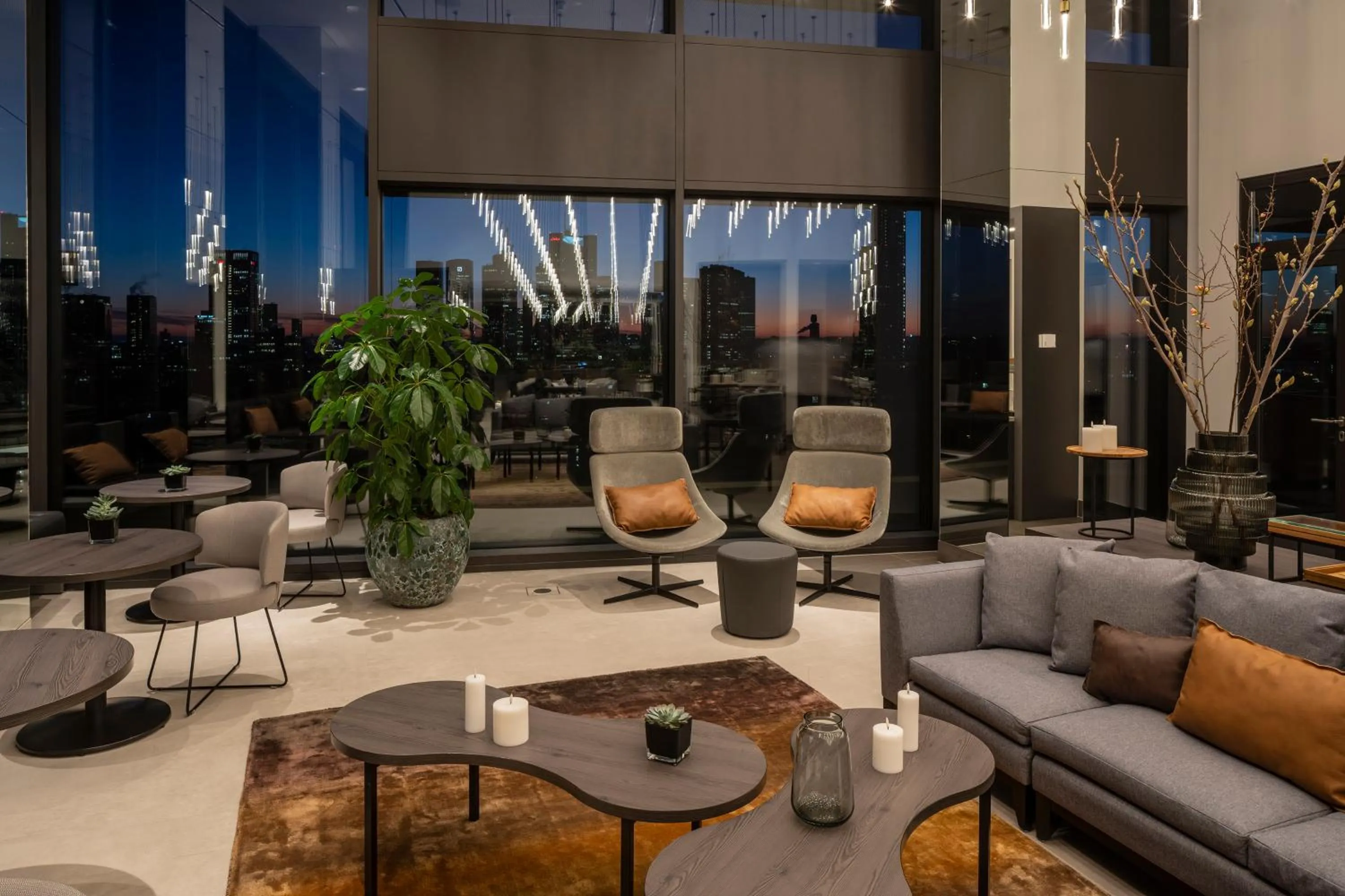 Lounge or bar in Meliá Frankfurt City