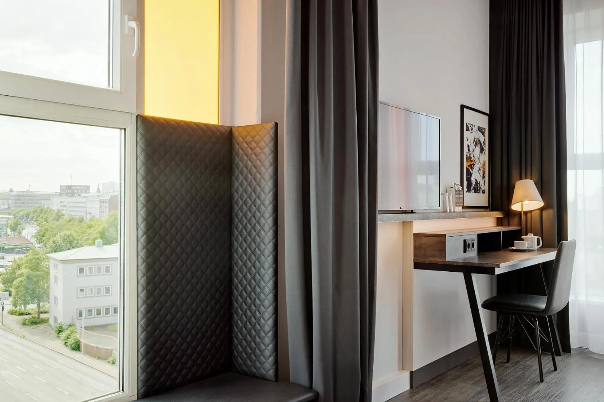 View (from property/room) in THE SCOTTY Hotel Hamburg