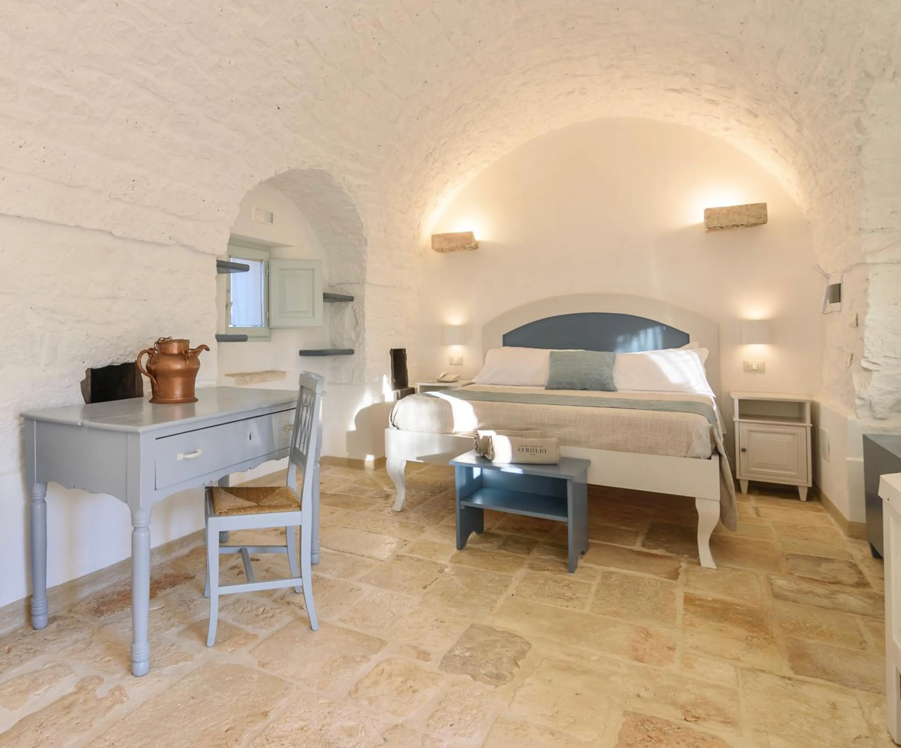 Bed in Masseria Ayroldi