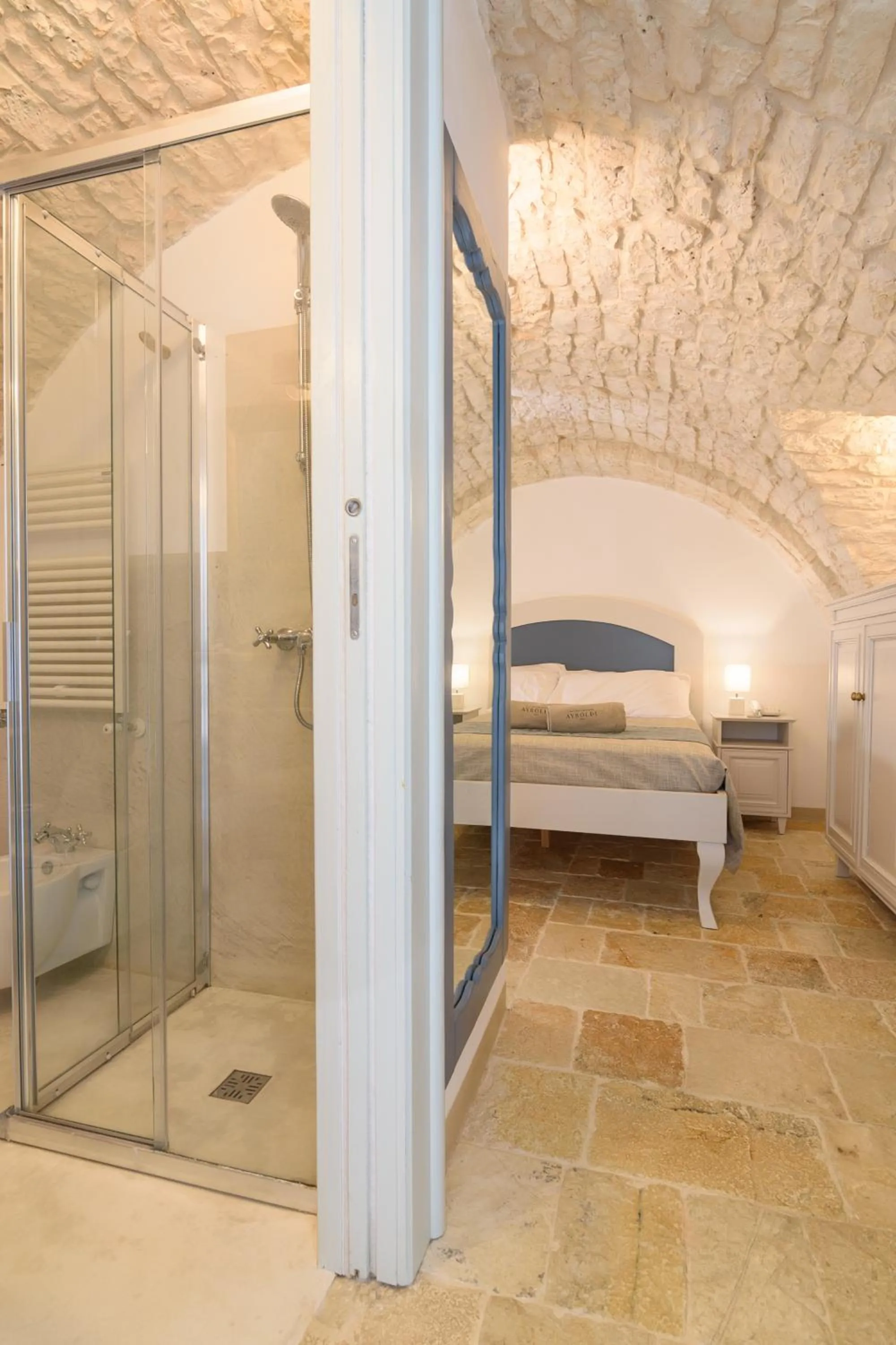 Bed in Masseria Ayroldi
