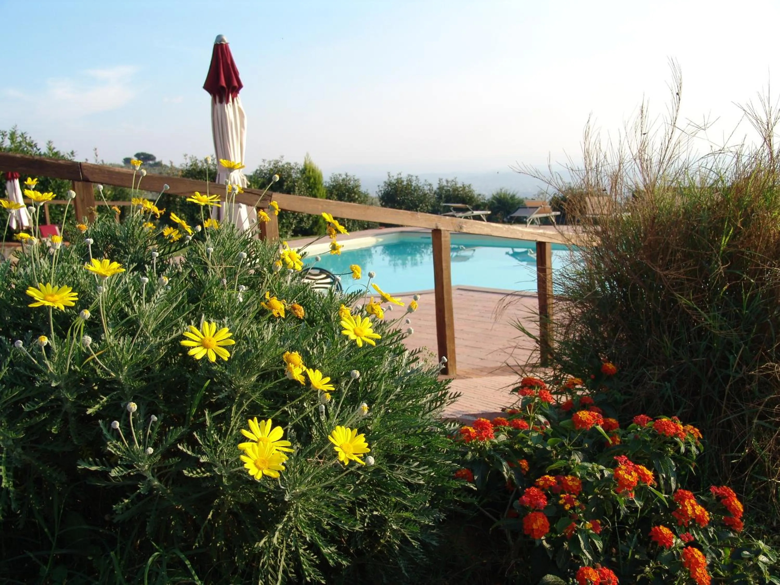 Swimming pool in Casa Vacanze La Porta