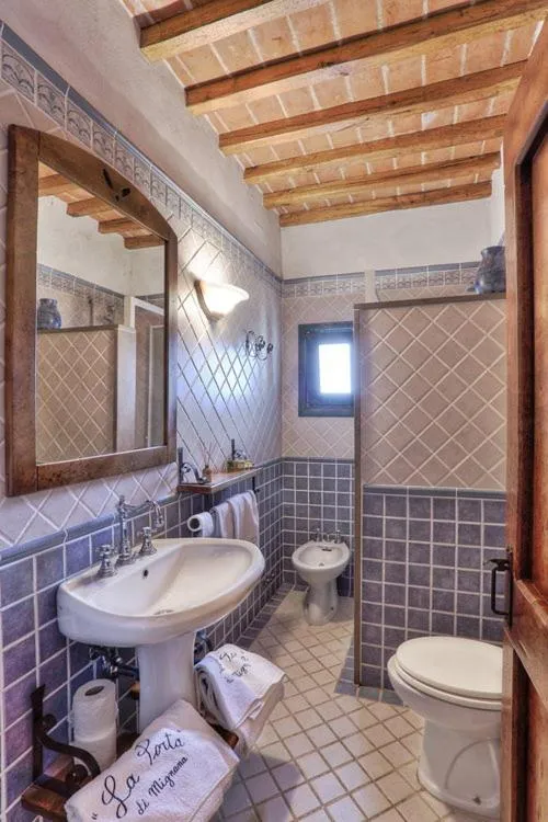 Toilet in Casa Vacanze La Porta
