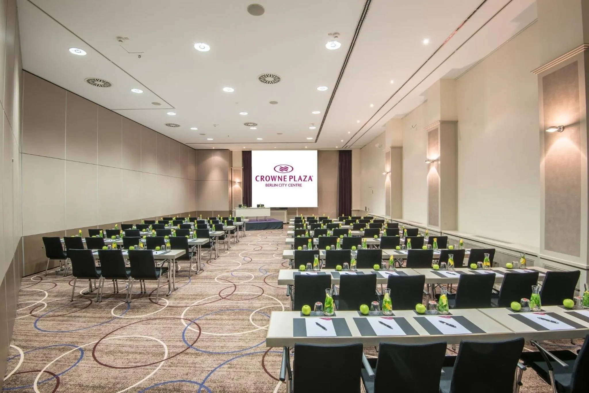 Meeting/conference room in Crowne Plaza Berlin City Centre Ku'damm by IHG