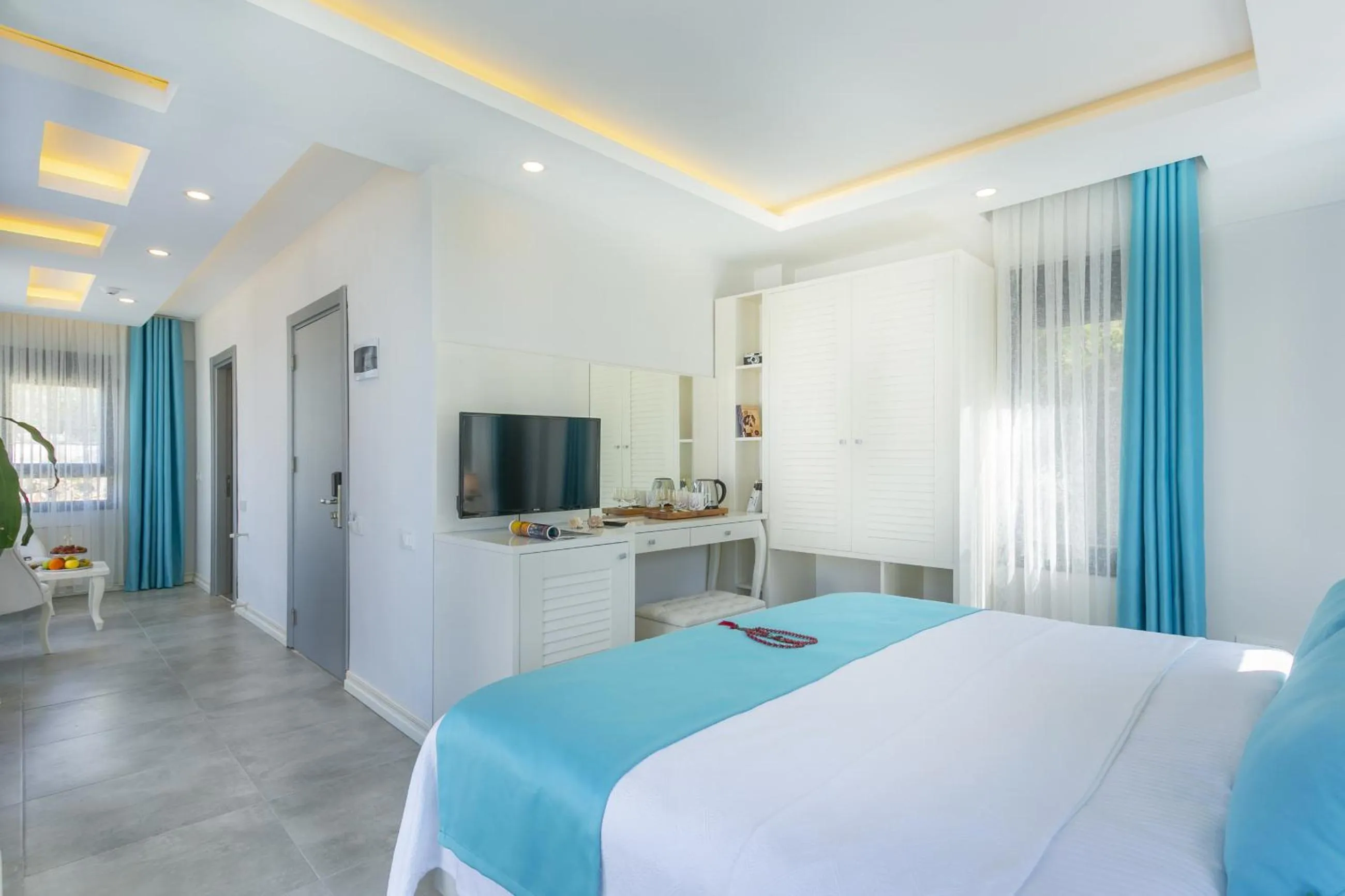 Photo of the whole room in The Monastery