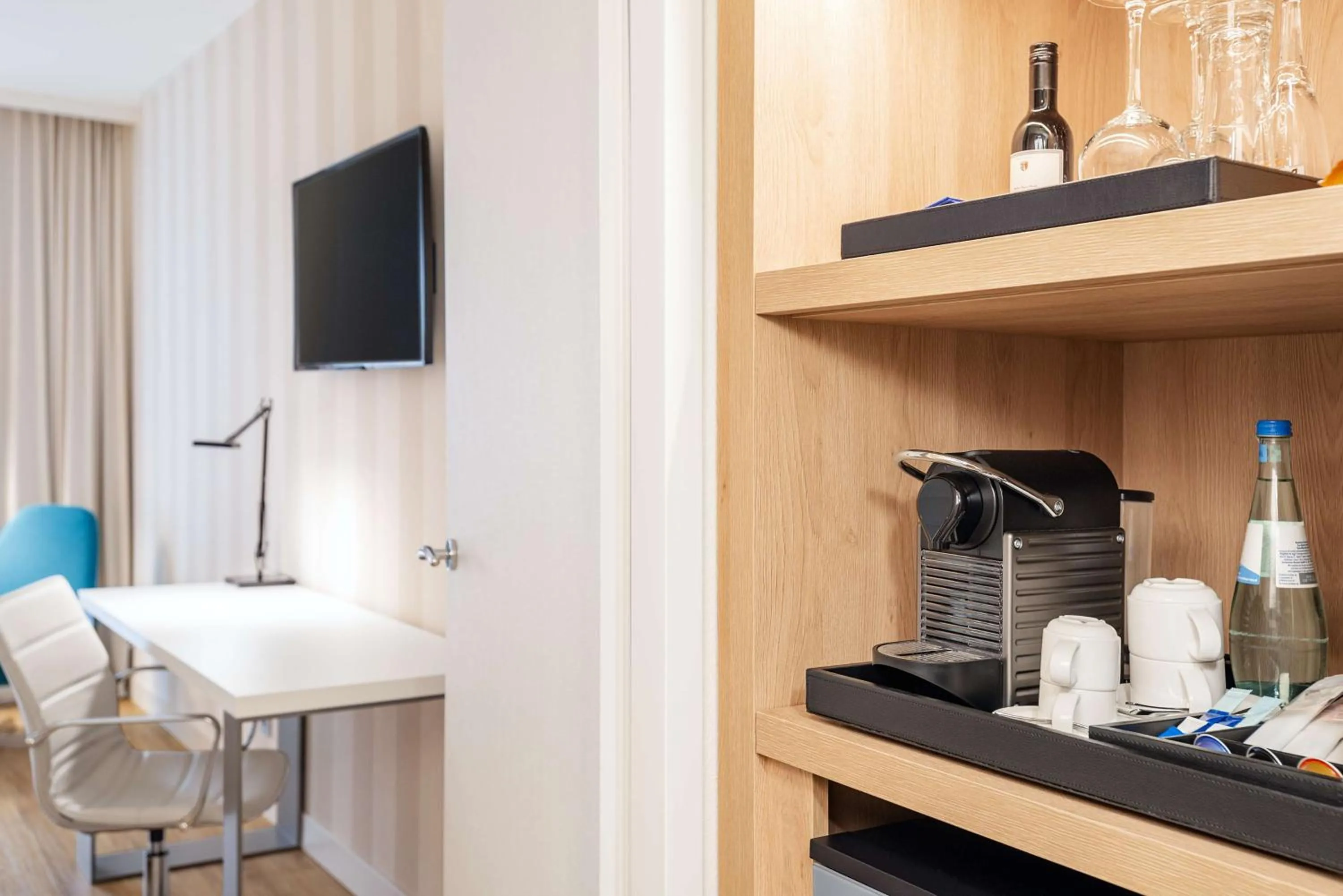 Bedroom in NH Berlin Alexanderplatz