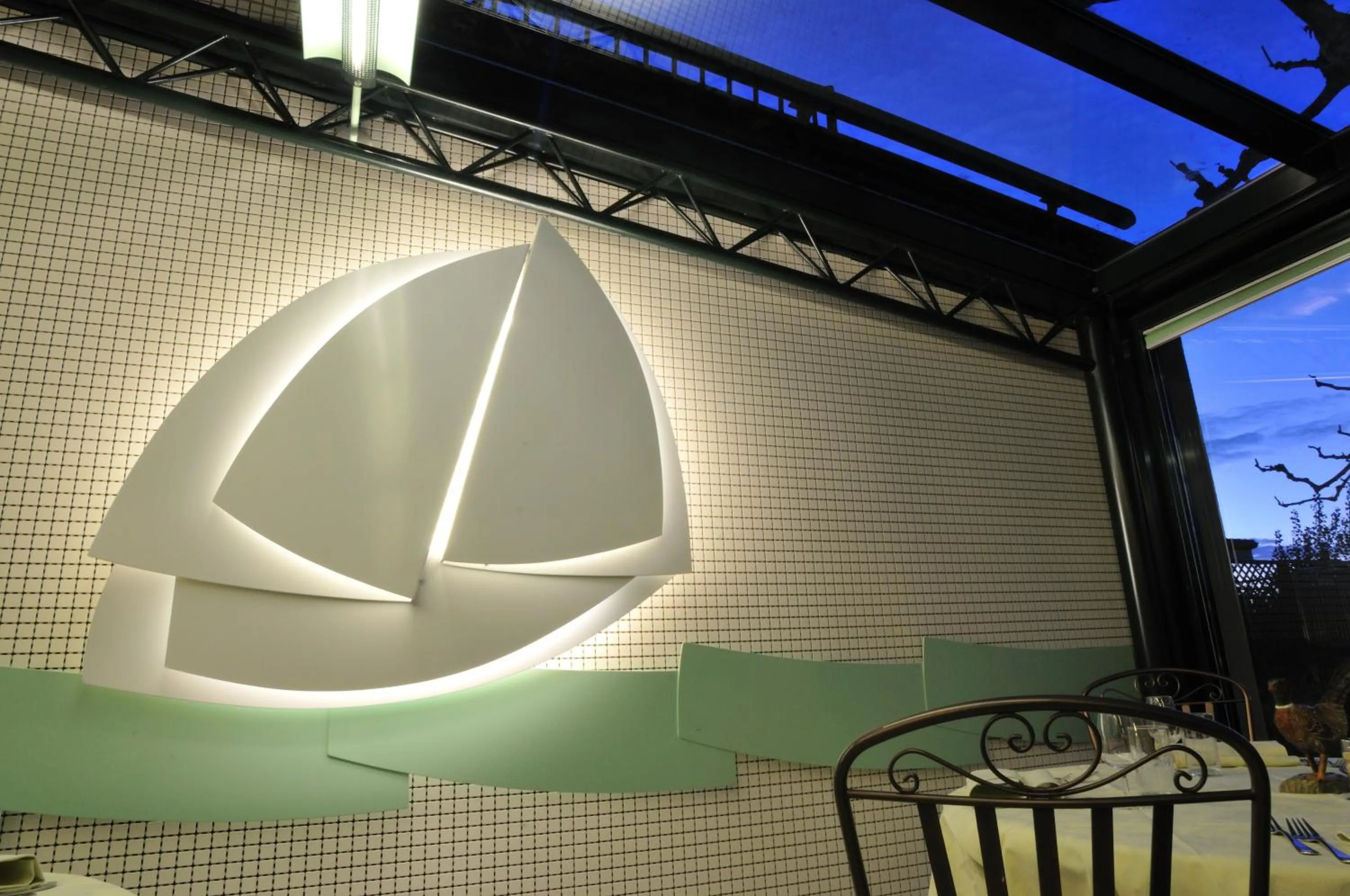 Restaurant/places to eat in Hôtel Restaurant Cave Bel-Air