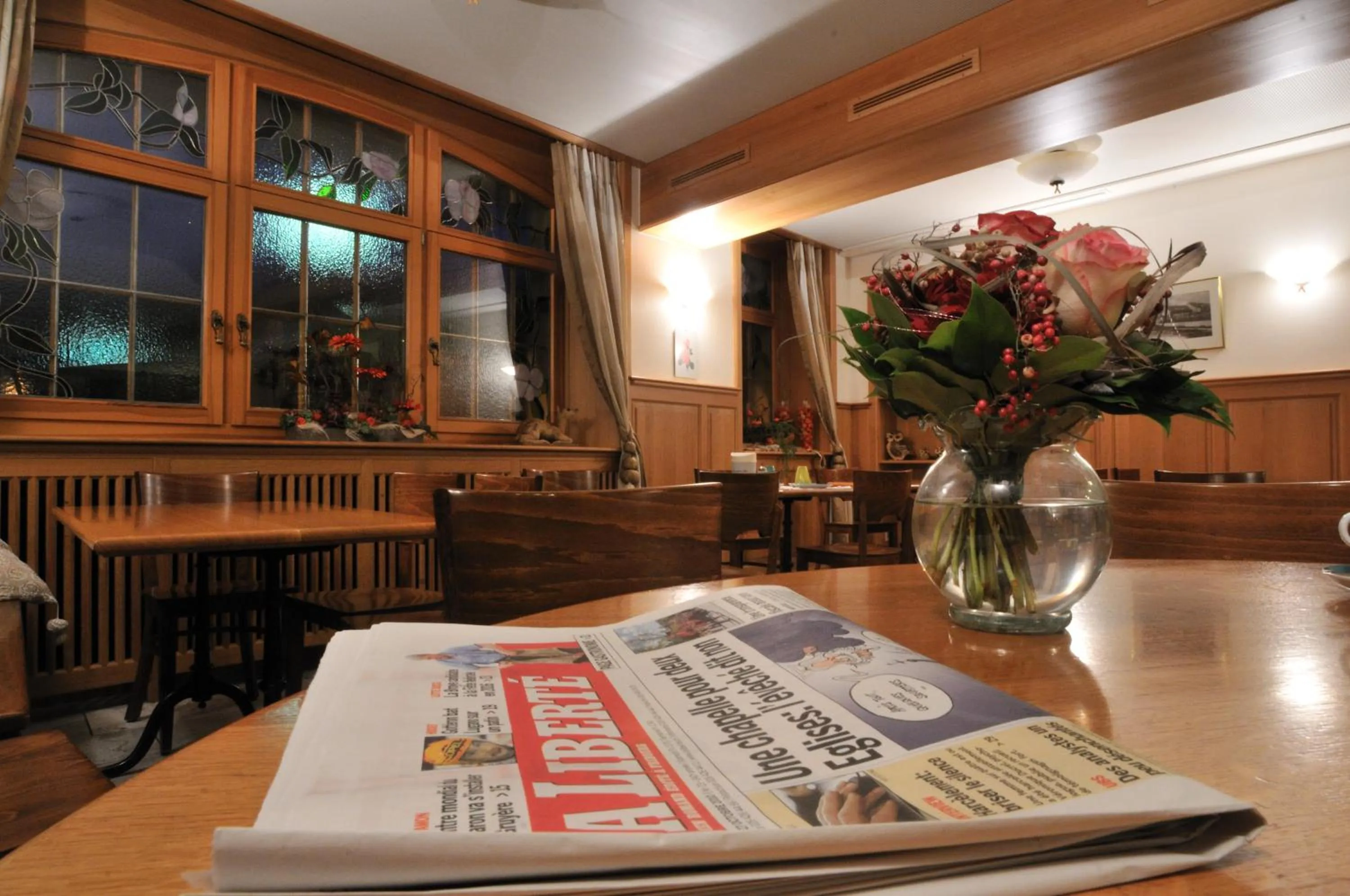 Restaurant/places to eat in Hôtel Restaurant Cave Bel-Air