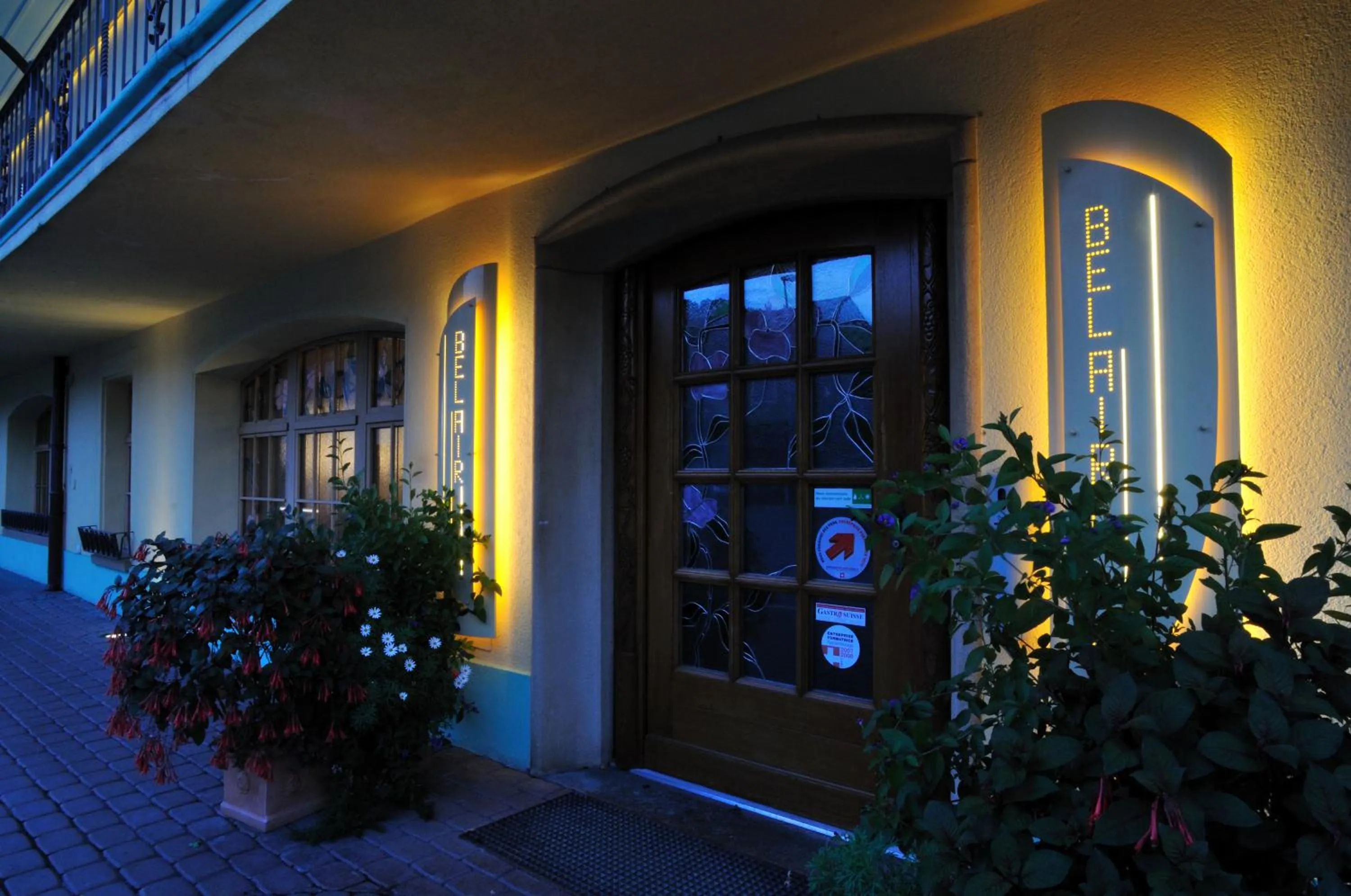 Facade/entrance in Hôtel Restaurant Cave Bel-Air
