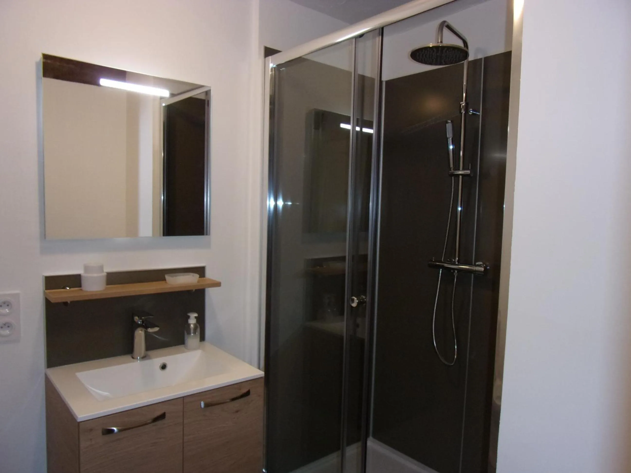 Bathroom in Chambres d'Hôtes La Chouette