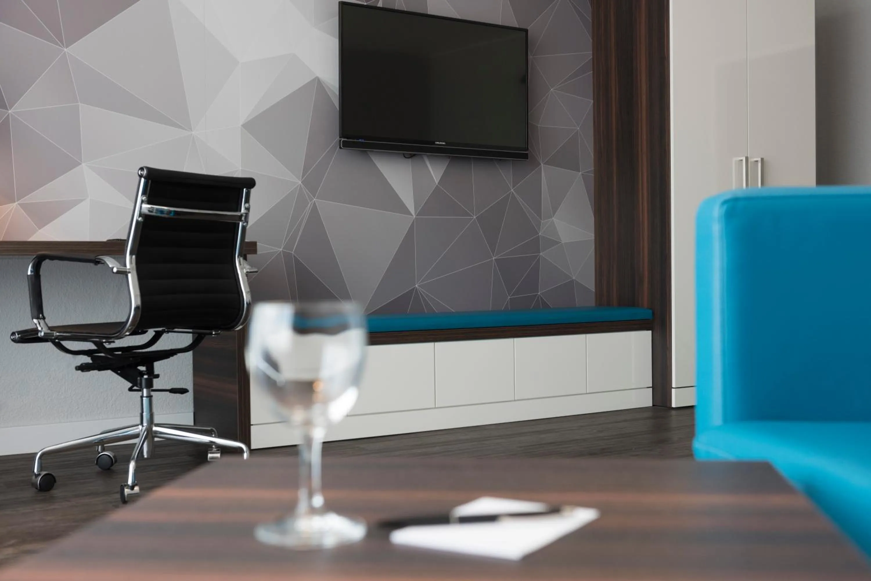 Decorative detail, TV/Entertainment Center in Best Western Hotel Frankfurt Airport Neu-Isenburg