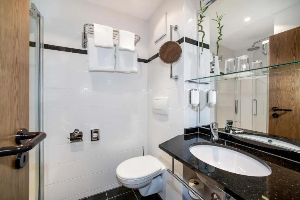 Shower in UNO Hotel Posthof Saarlouis