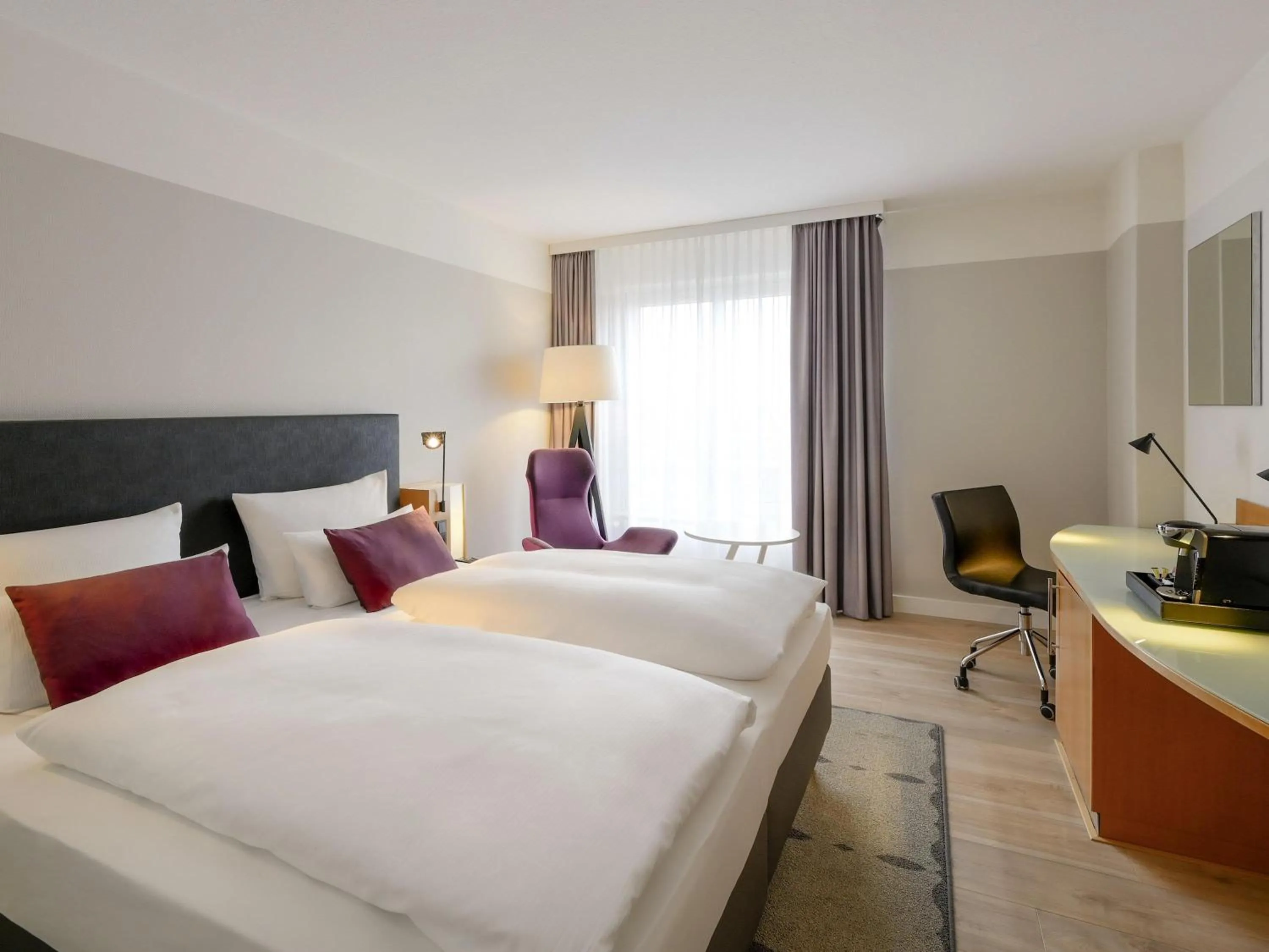 Other, Bed in Mercure Hannover Oldenburger Allee