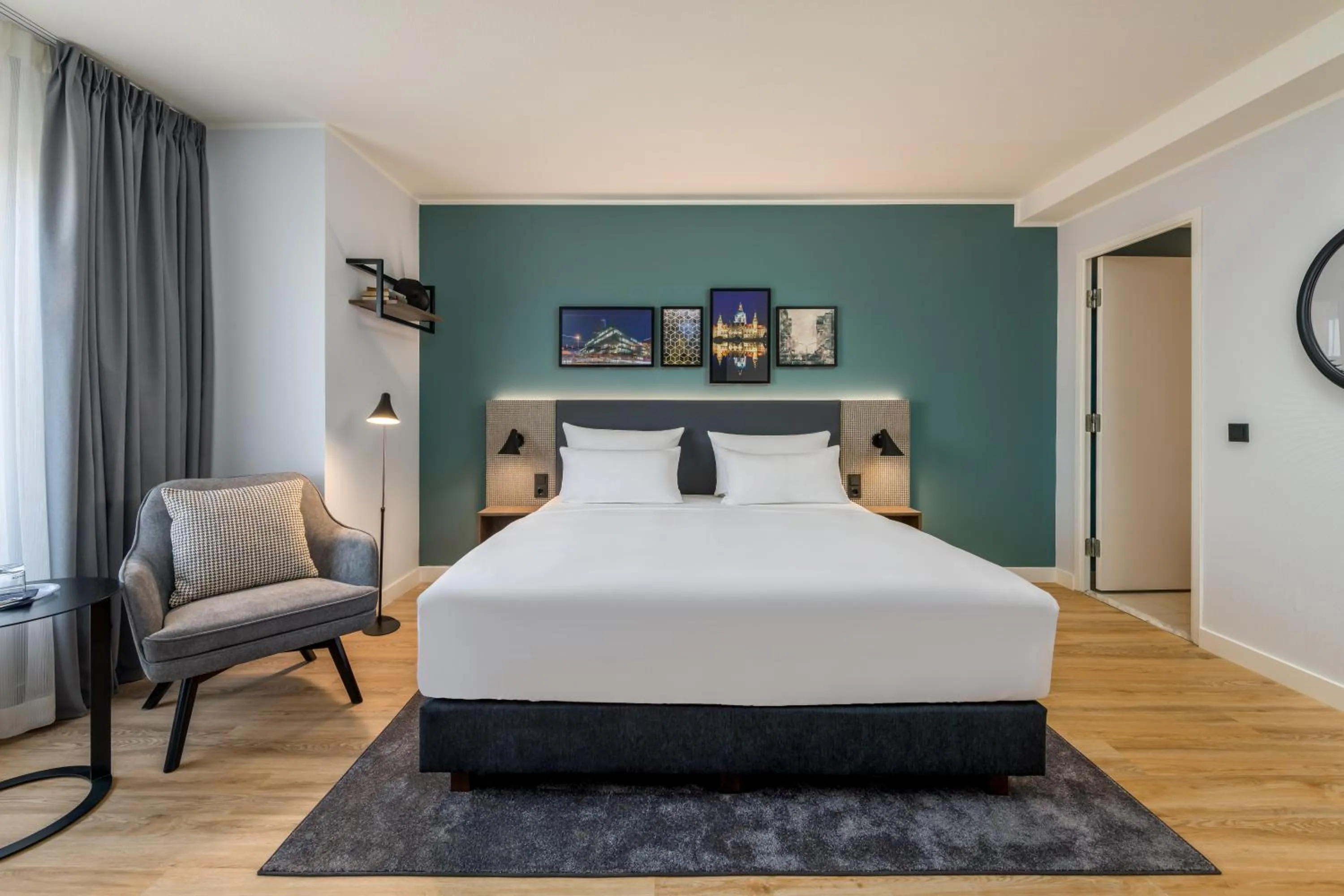 Bed in Mercure Hannover Oldenburger Allee