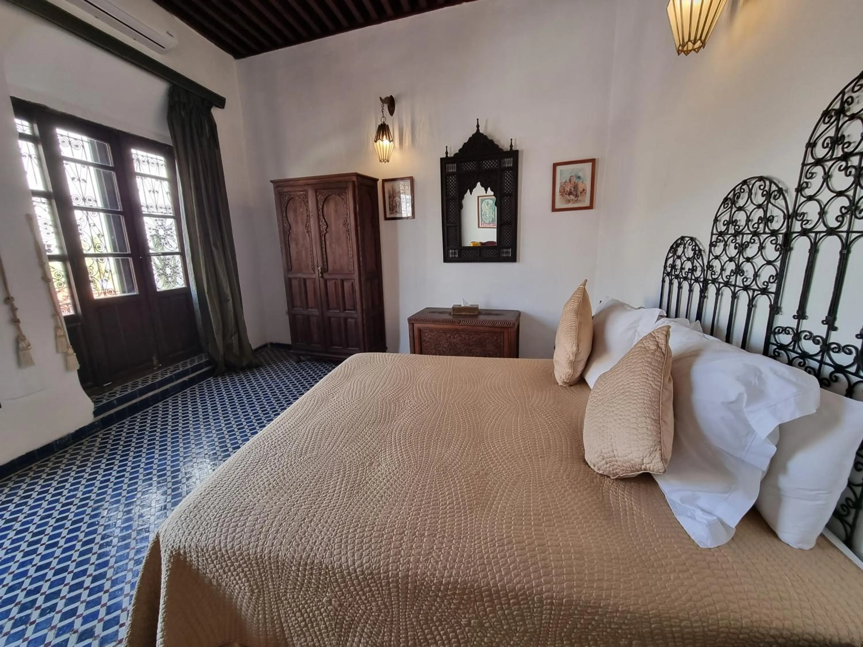 Bedroom, Bed in Riad Le Sucrier de Fès