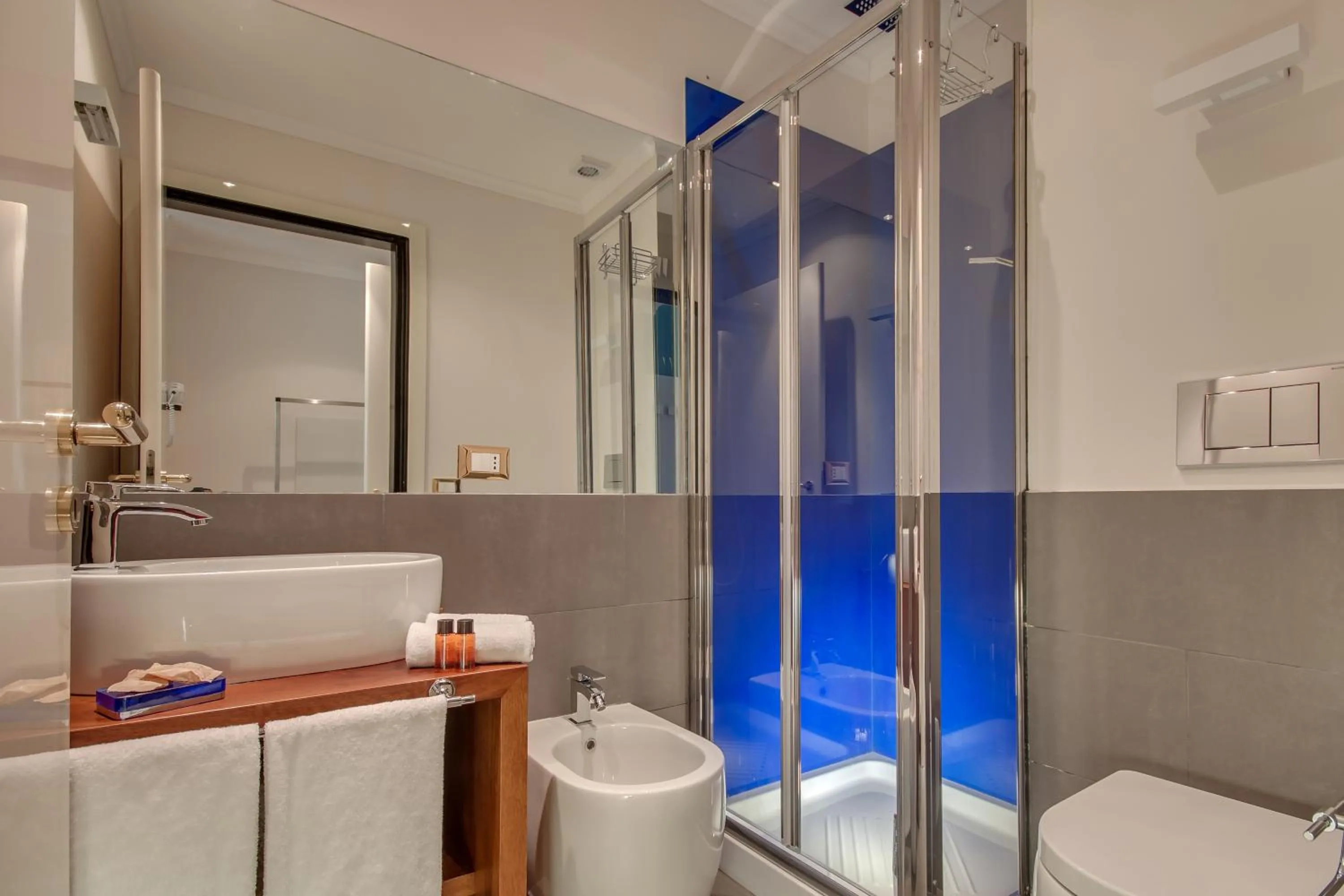 Bathroom in Tritone Top House