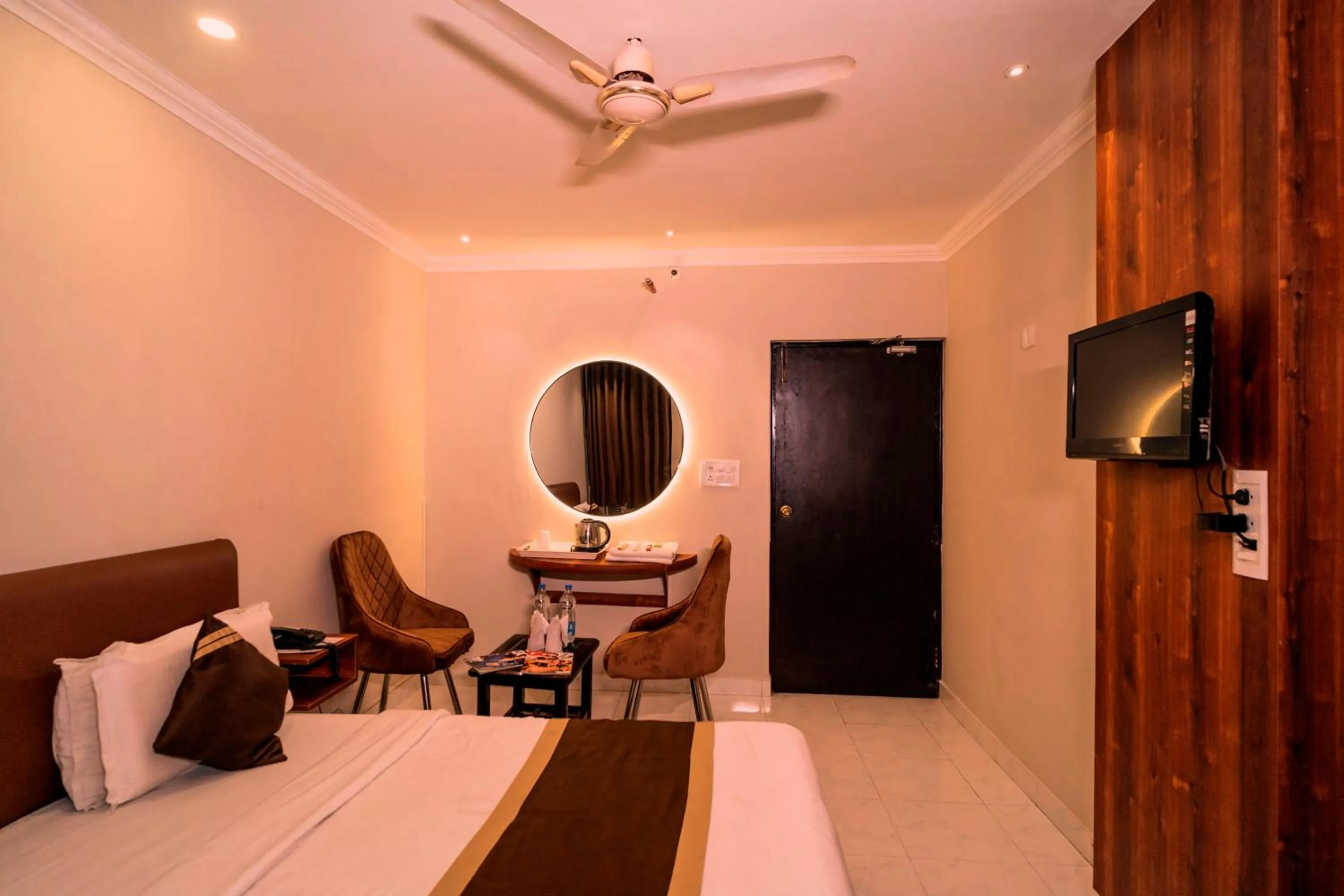 Bed in Hotel DiDi International