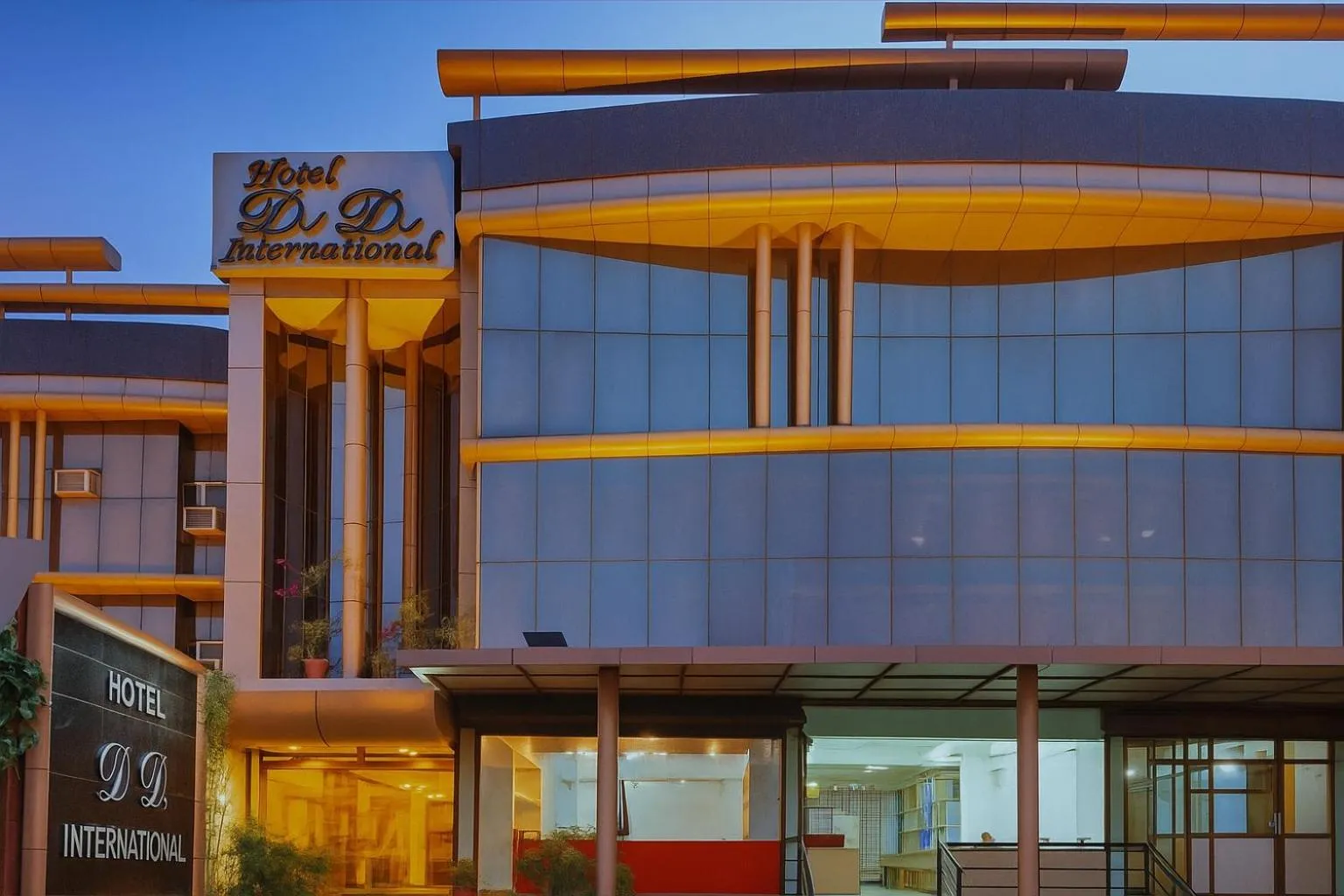 Facade/entrance in Hotel DiDi International