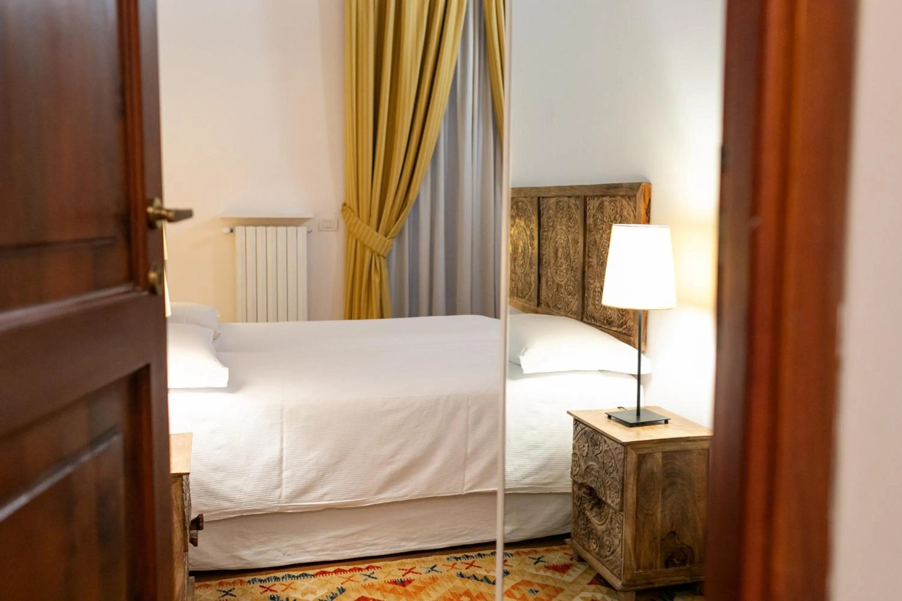 Bedroom, Bed in Incentrum