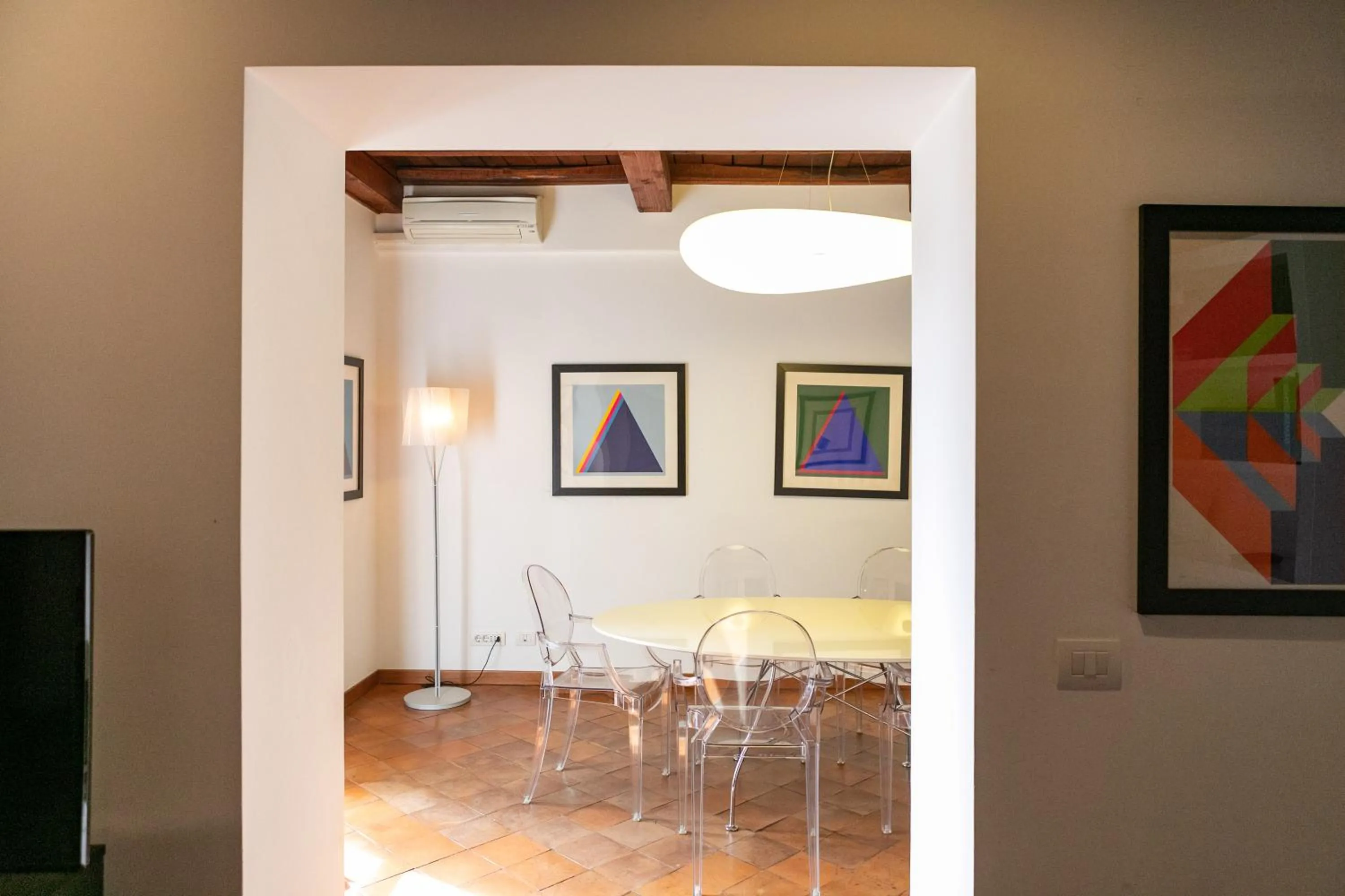 Luxury Three-Bedroom Apartment in Incentrum