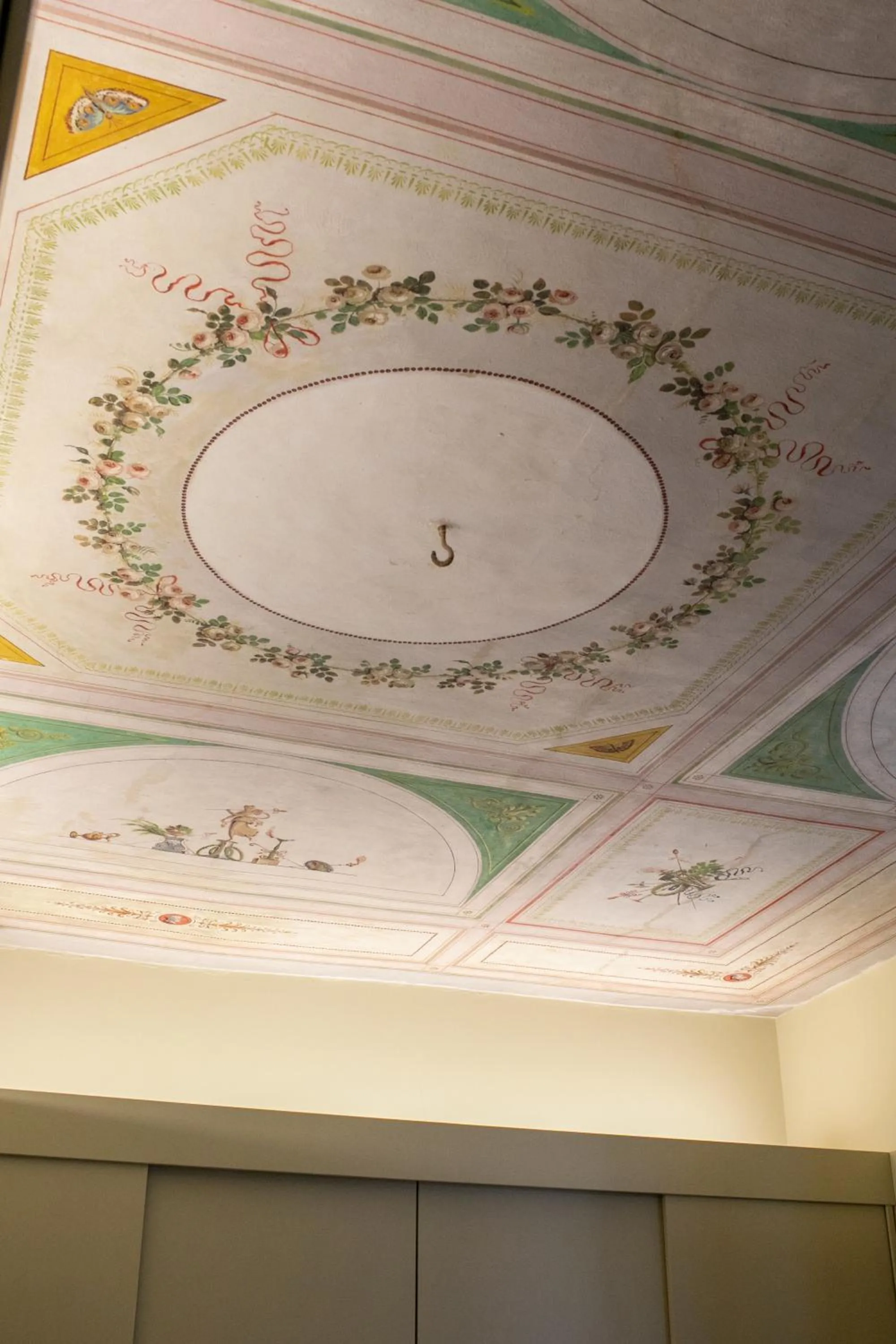 Decorative detail in Incentrum