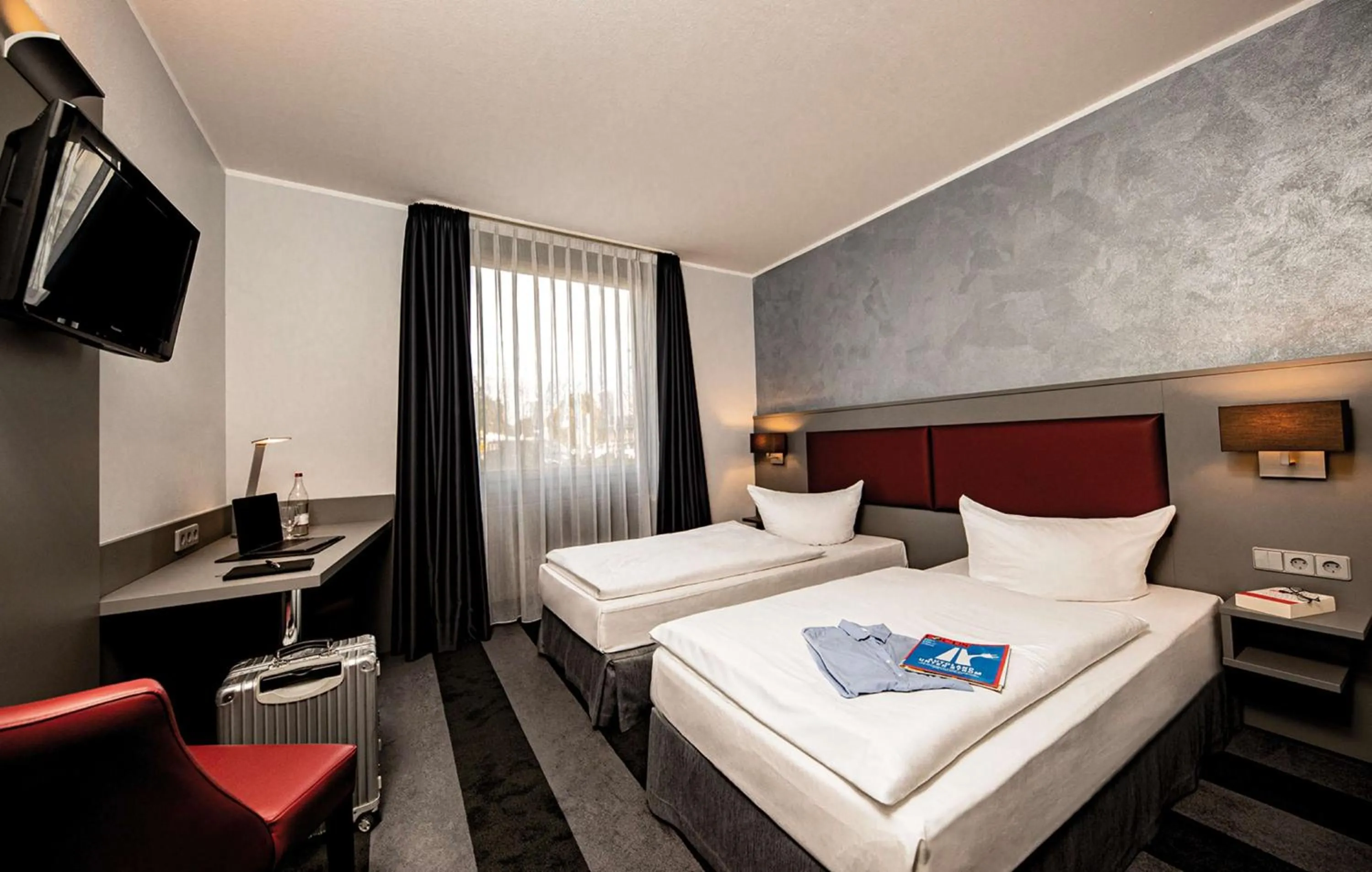 Business facilities, Bed in Median Hotel Hannover Lehrte