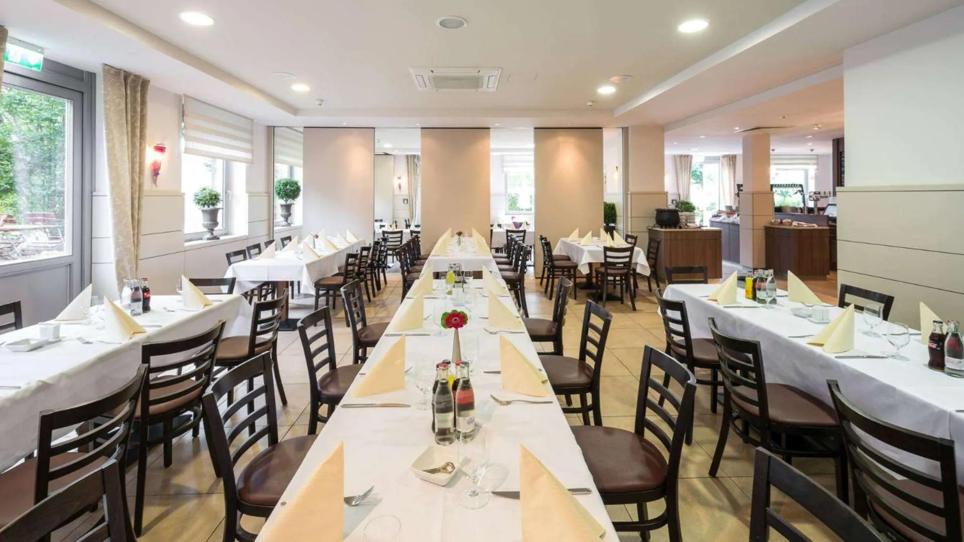 Restaurant/places to eat in Median Hotel Hannover Lehrte
