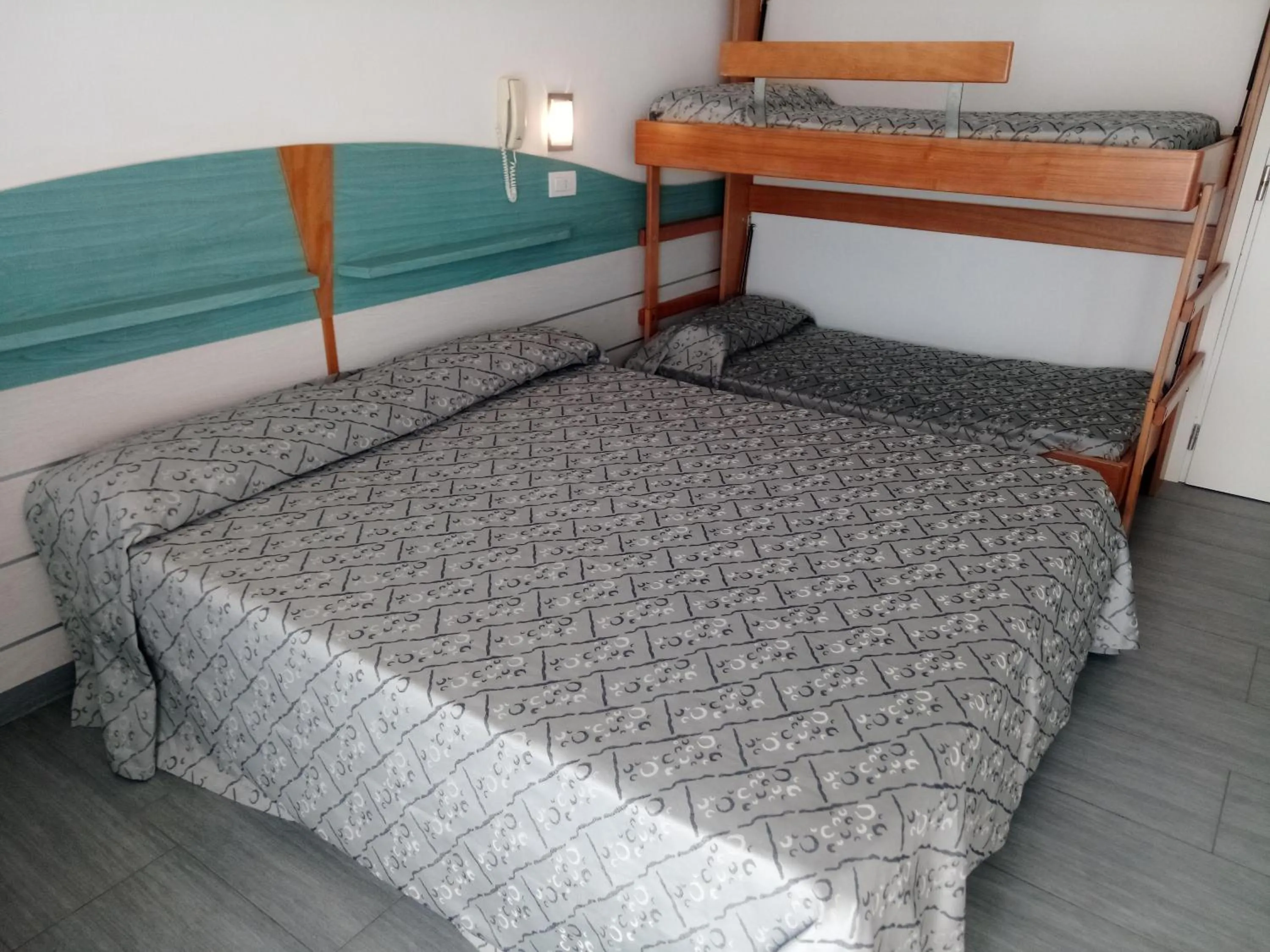 Bedroom, Bed in Hotel Alga