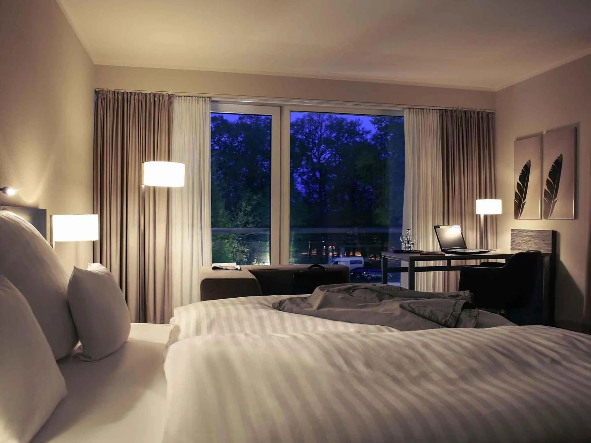 Bedroom, Bed in Mercure Hotel am Entenfang Hannover