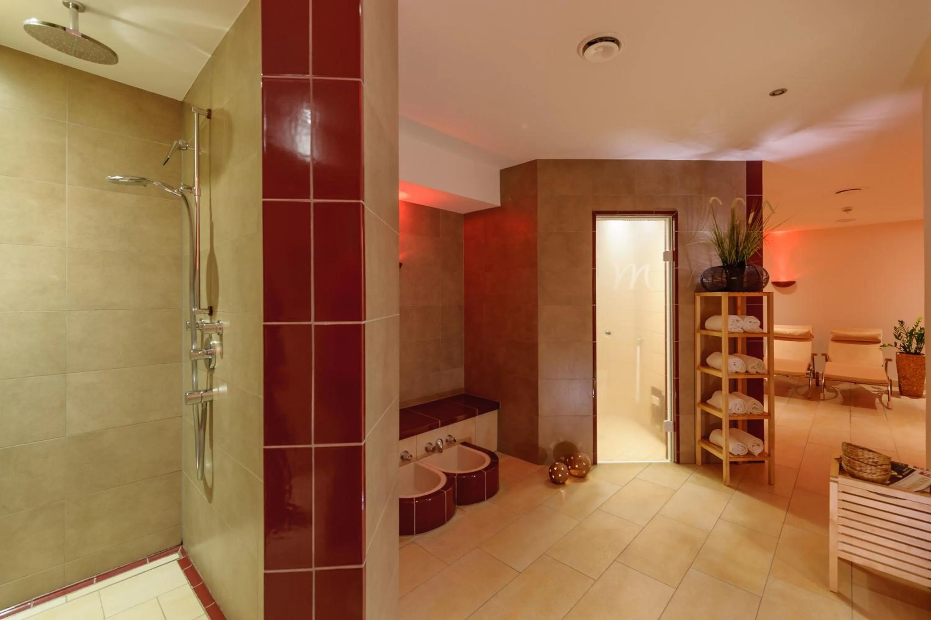 Spa and wellness centre/facilities in Mercure Hotel Koblenz