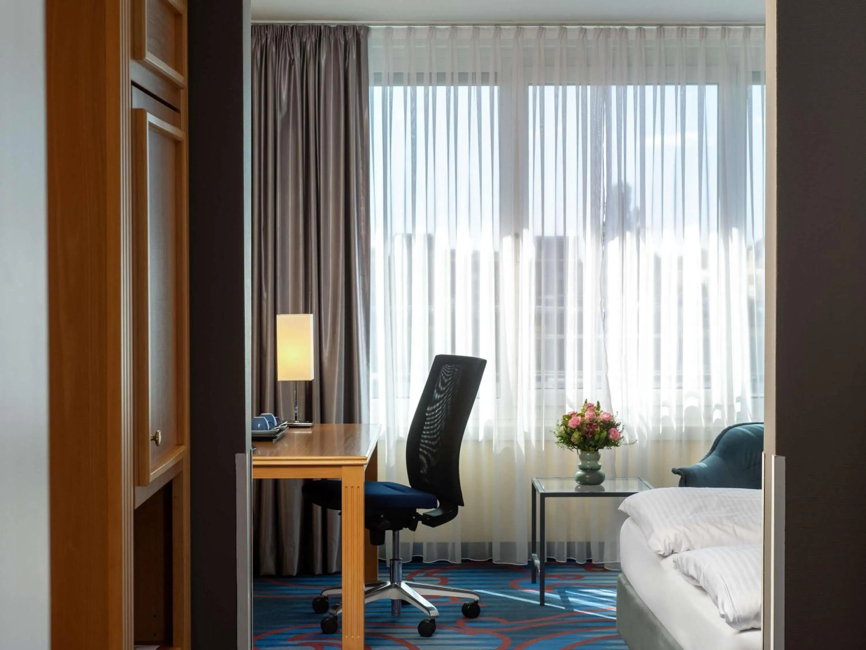 Bedroom, Bed in Mercure Hotel Berlin Tempelhof